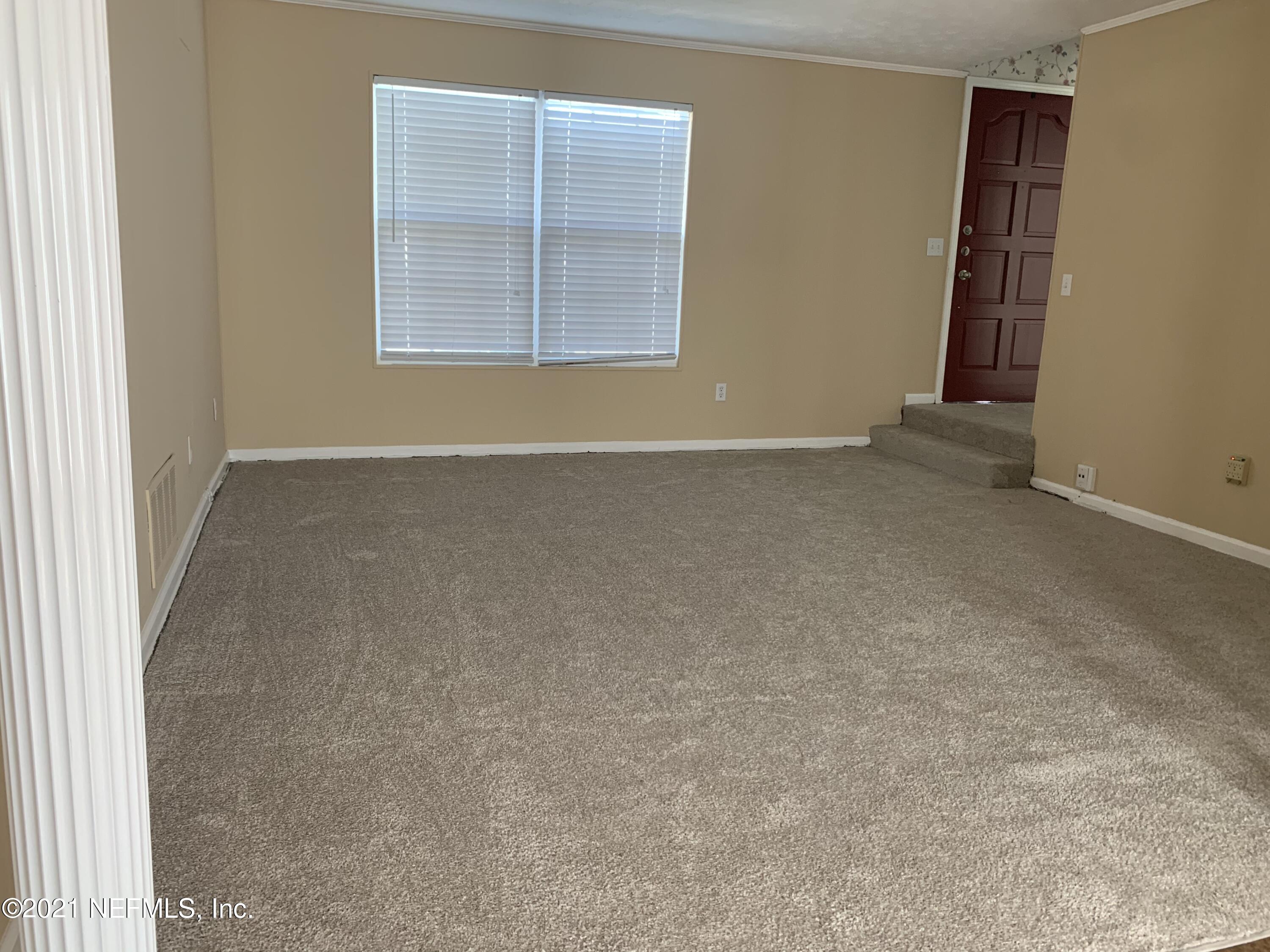 Pine Cone Ct, Jacksonville, FL 32210