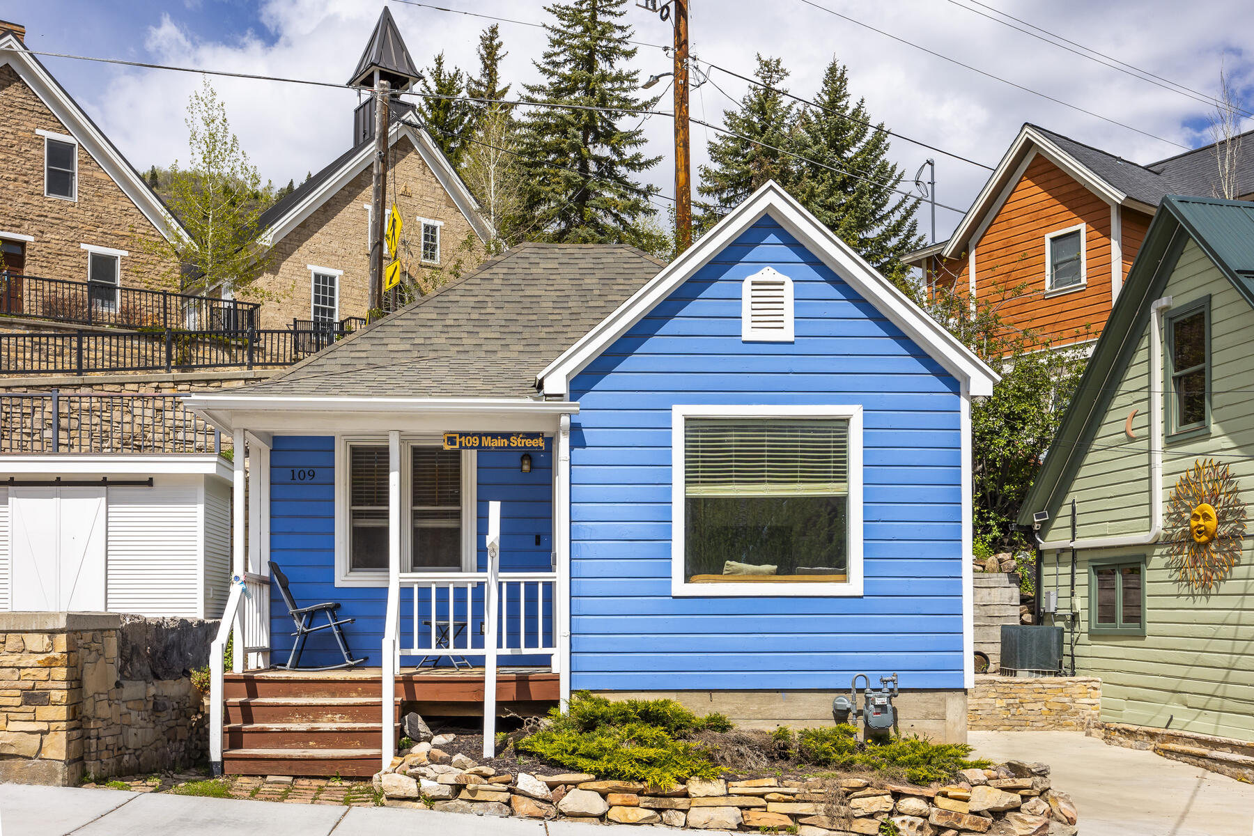 Charming Two Bedroom Cabin in Historic Park City