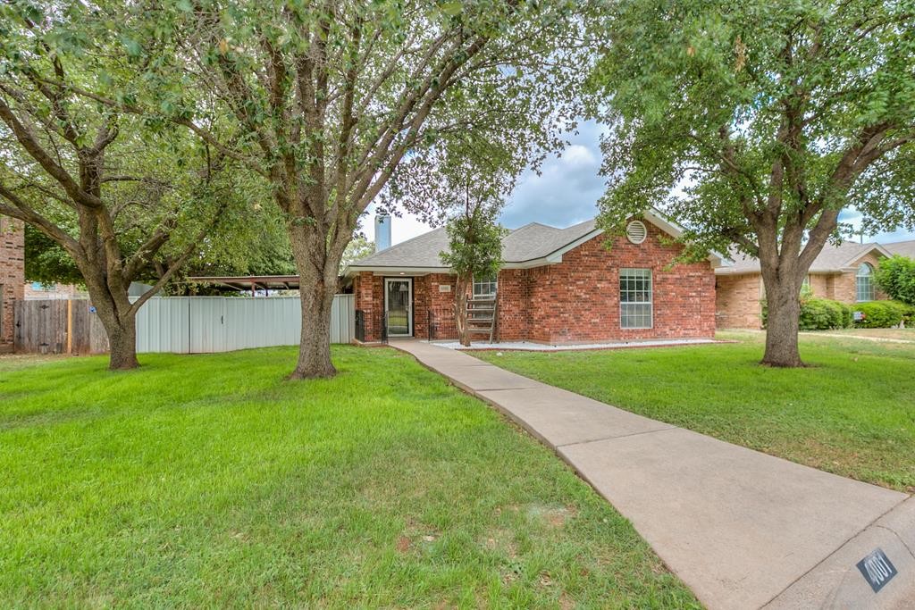 Green Meadow Dr, San Angelo, TX 76904