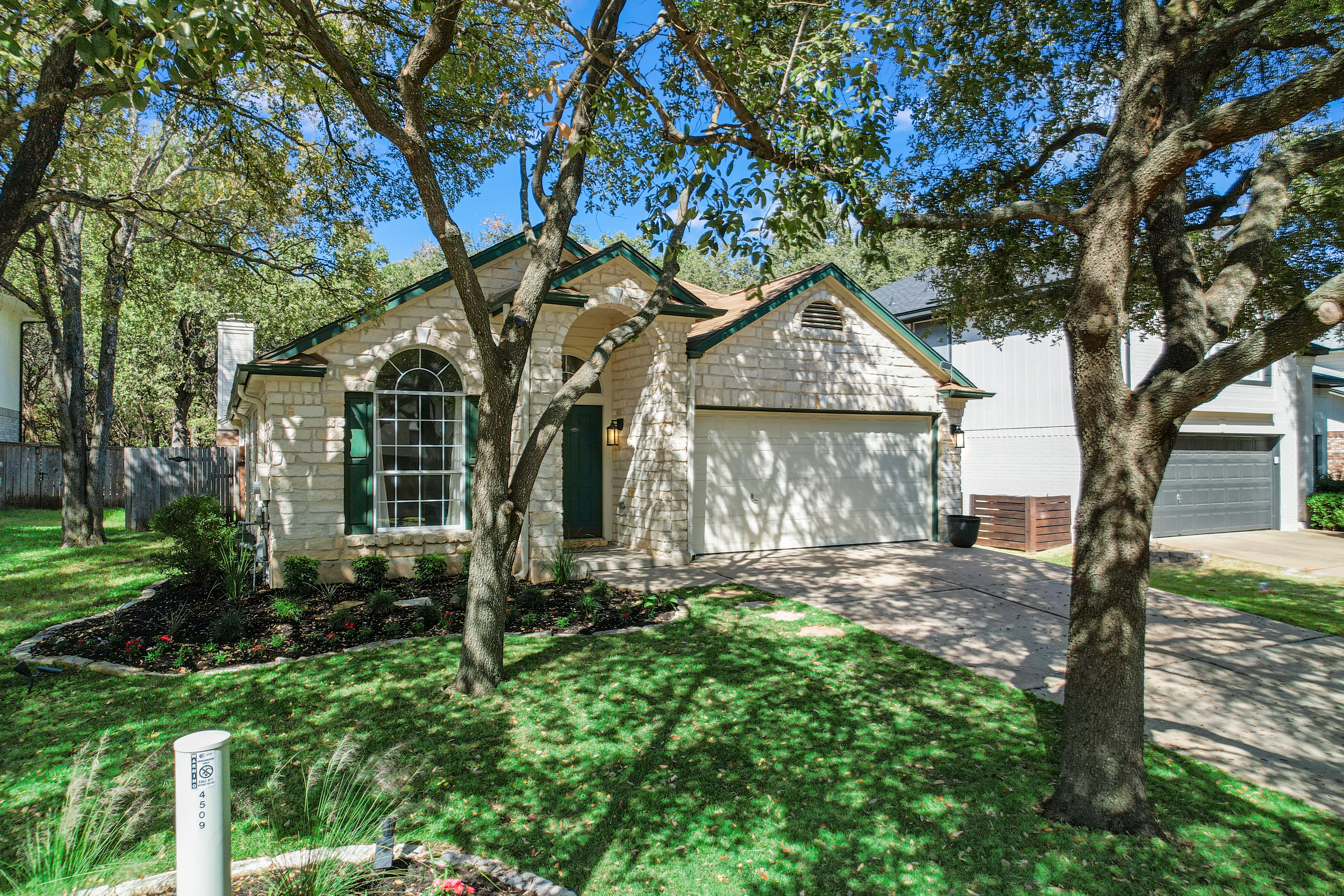 Immaculate Greenspace Retreat in Prime Austin Location