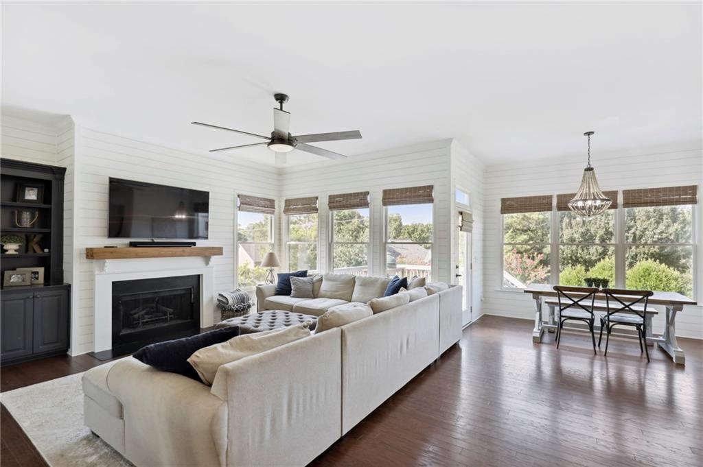 Century 21 Milton, GA