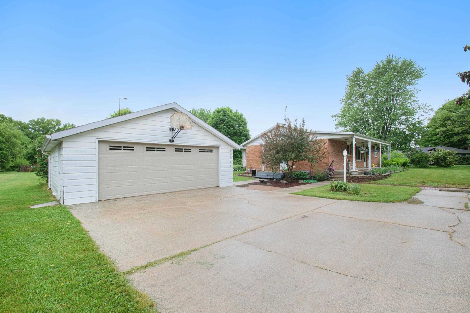 County Road 4 , Elkhart, IN 46514 #1