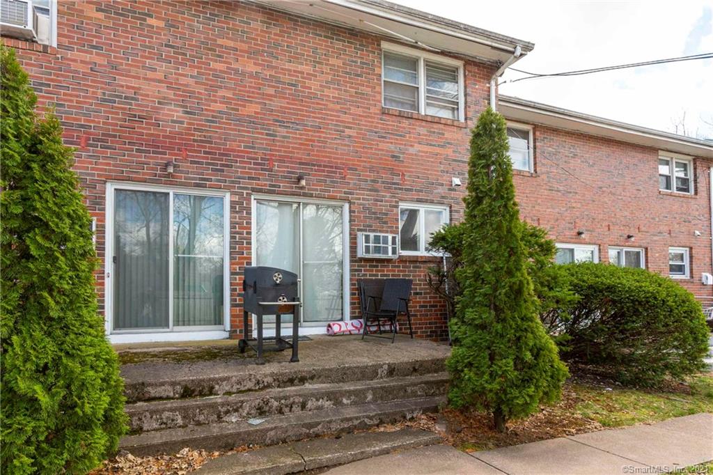 Lawton Rd, Manchester, CT 06042 #1