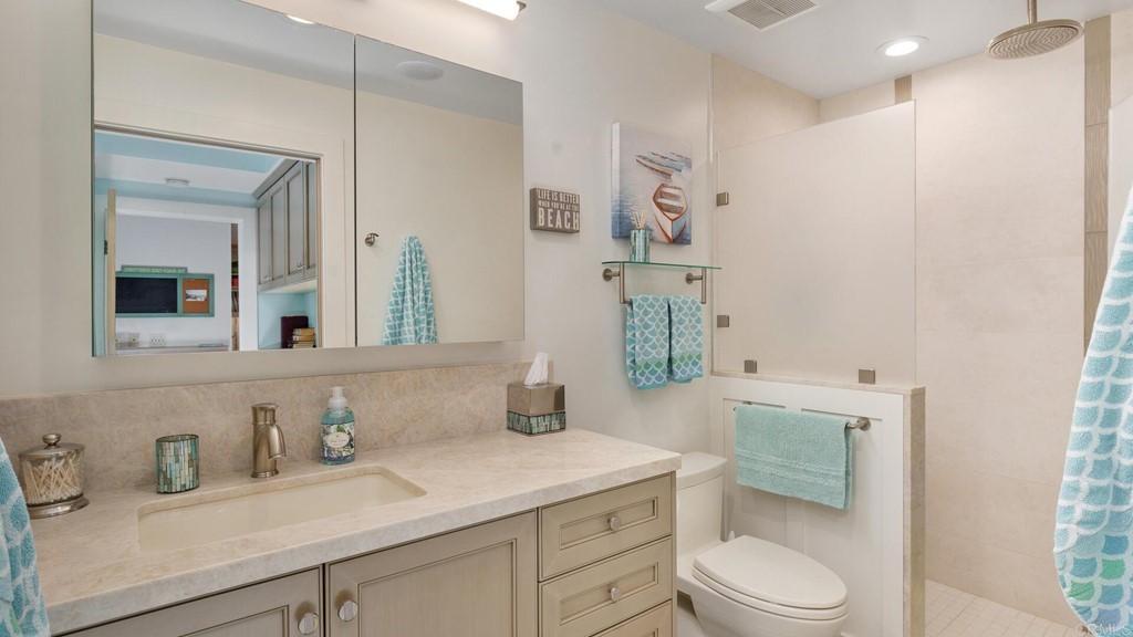 Sierra Ave, Solana Beach, CA 92075