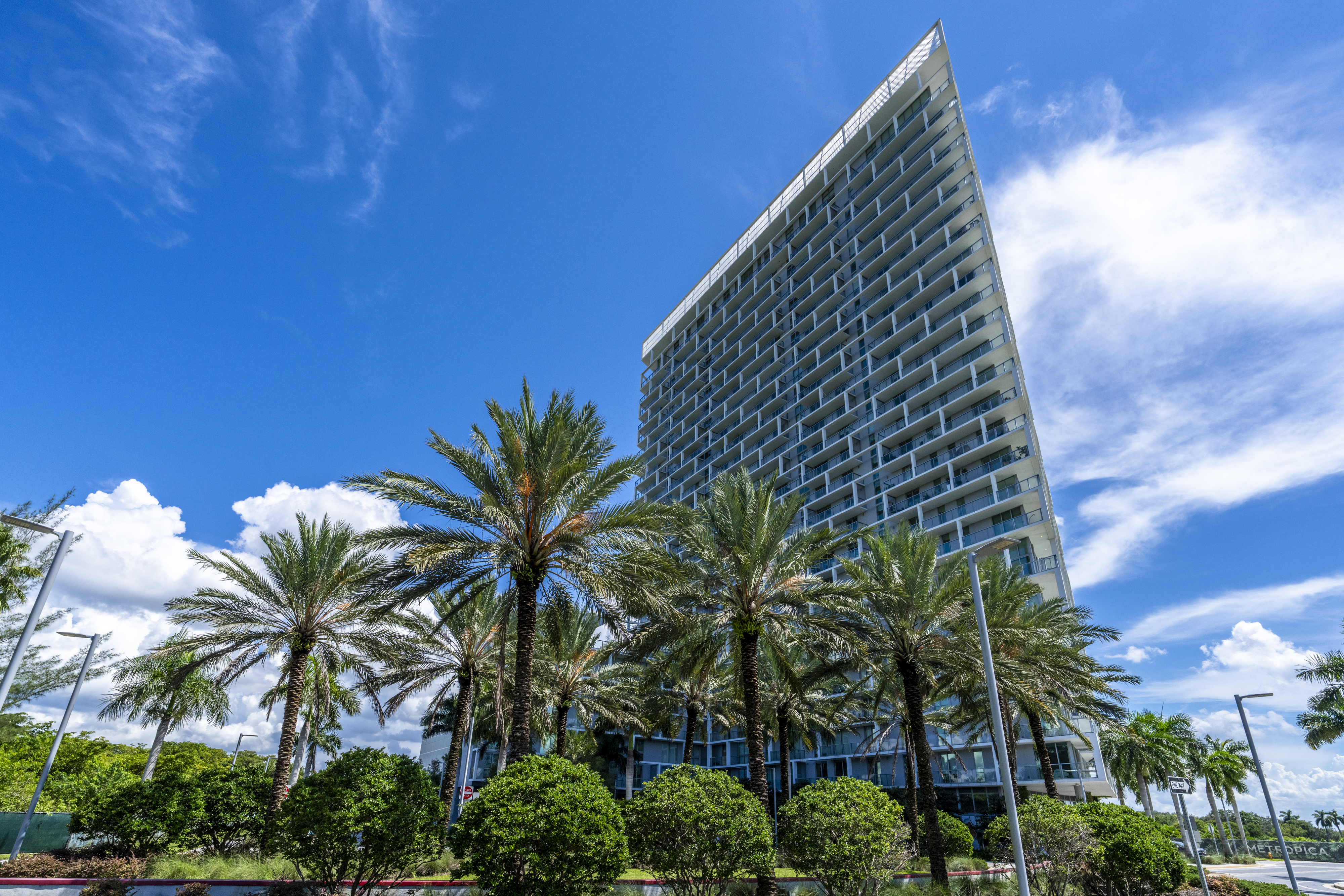 2000 Metropica Way, #1007, Sunrise, FL