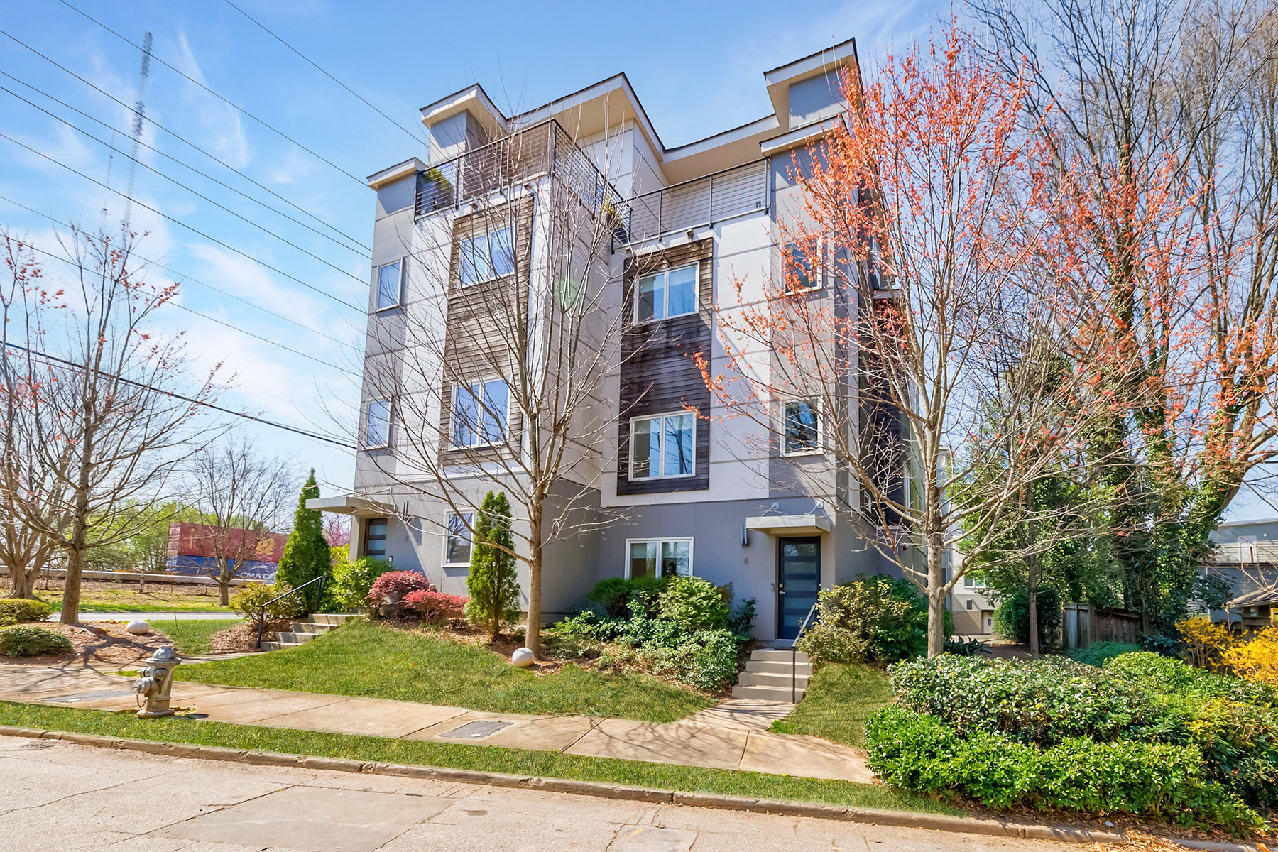 Sleek End Unit Townhome in Ideal Location