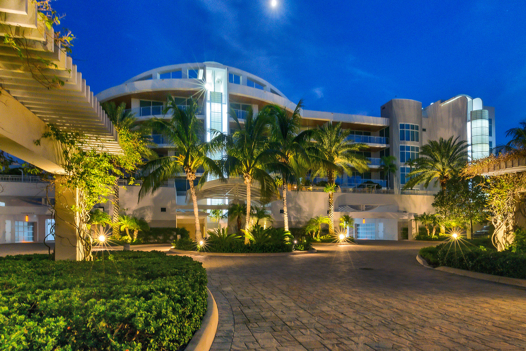 ARIA LONGBOAT KEY