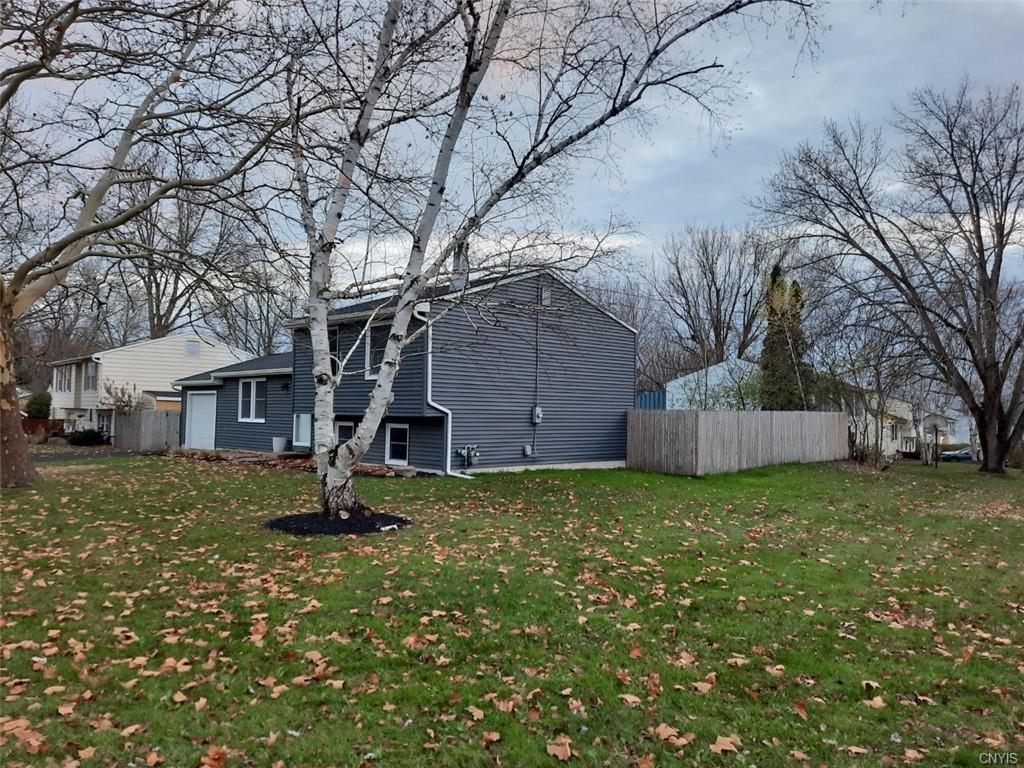 Old Meadow Rd, Clay, NY 13041