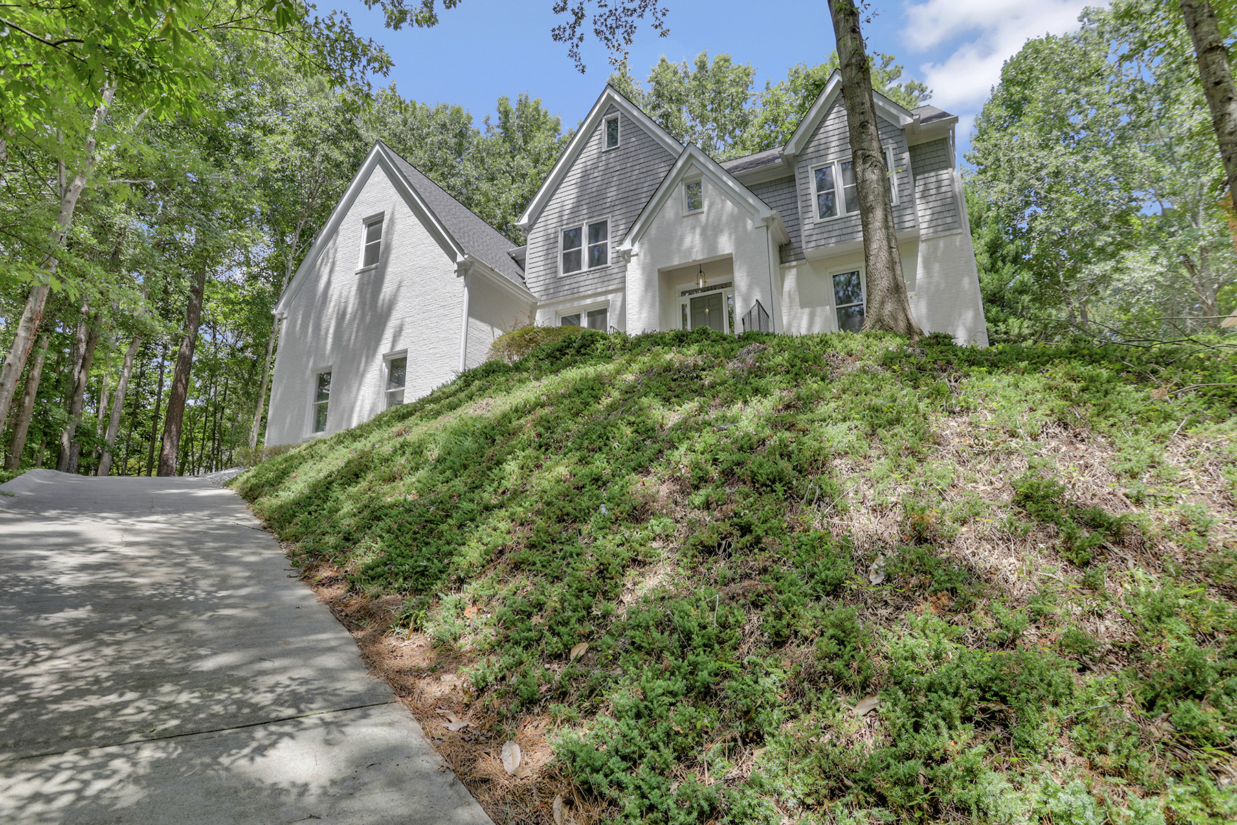 Welcome To Your Dream Home In Desirable Buckhead