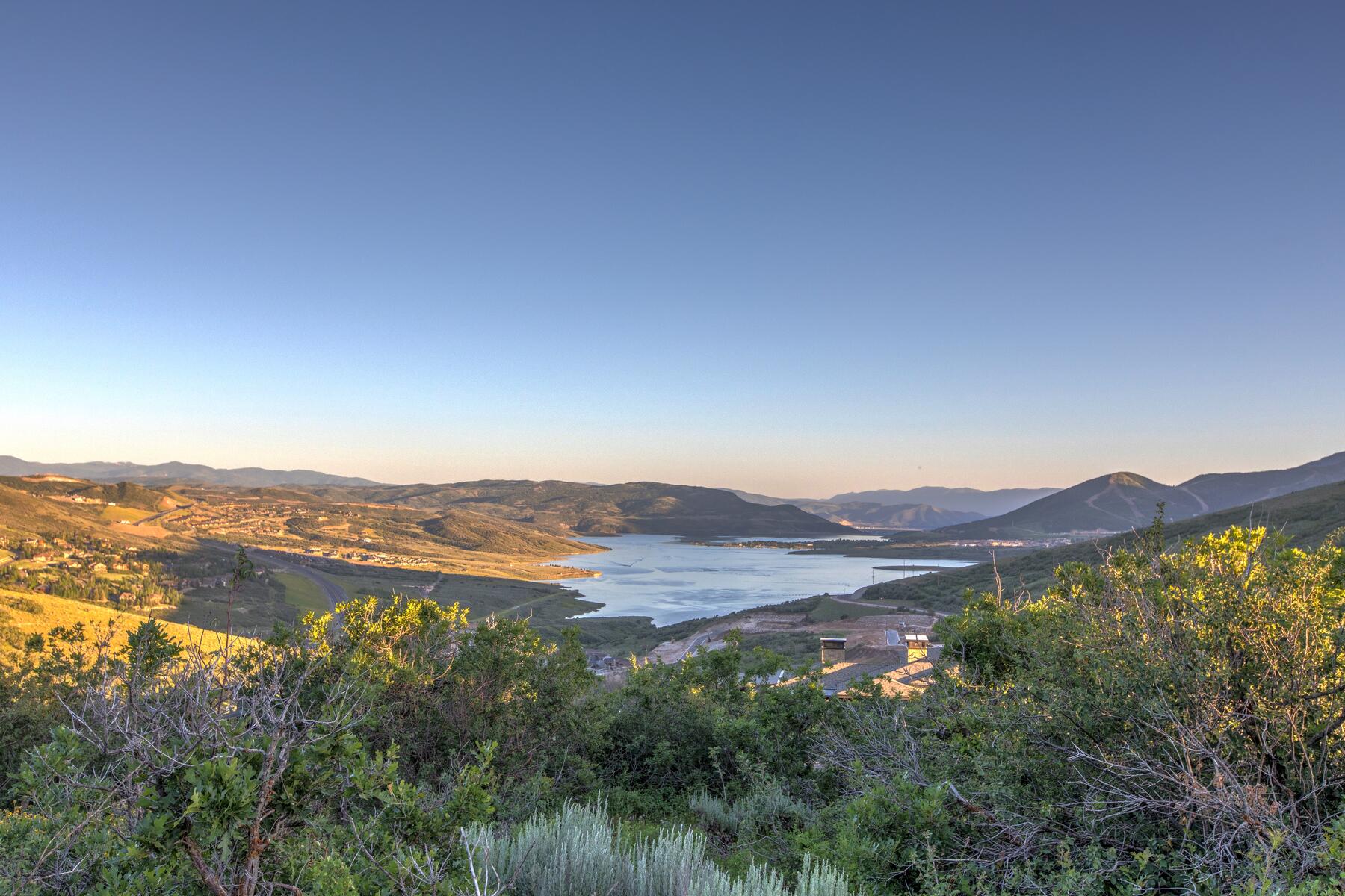 Expansive Lake and Deer Valley Views Just Minutes to Park City Skiing