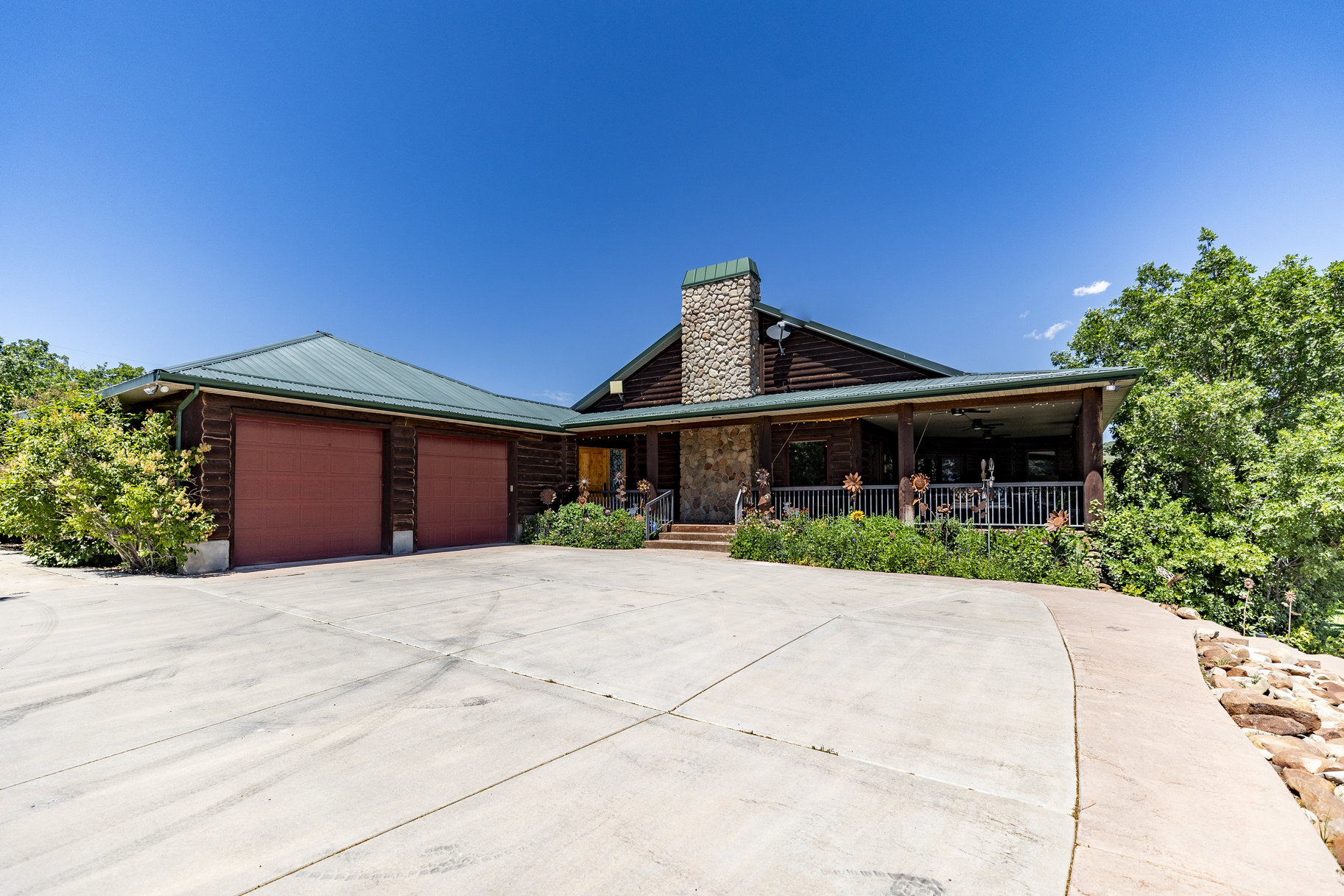 Silver Creek Horse Estate with Valley and Resort Views