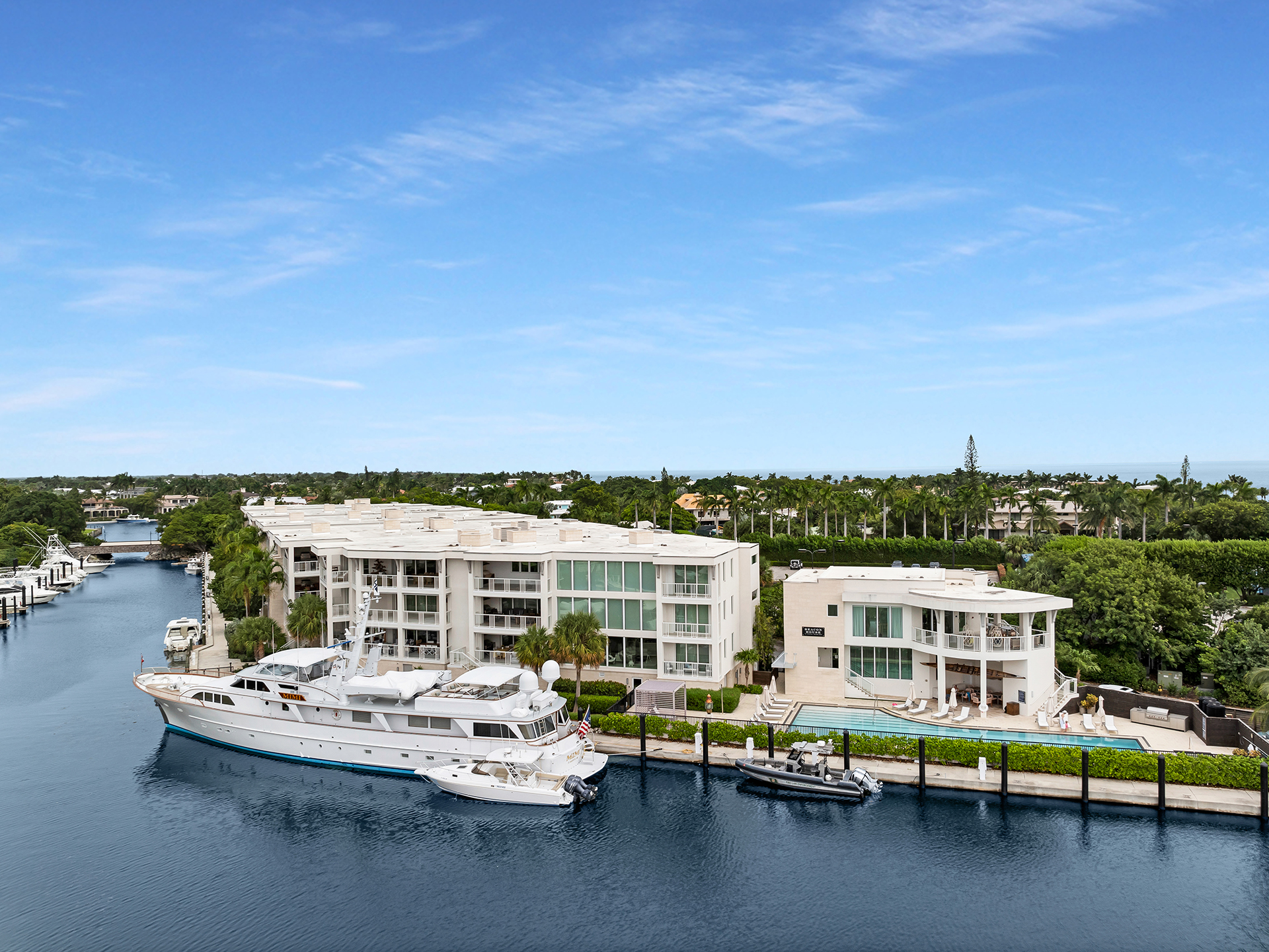 121 Marina Penthouse 302 - Ocean Reef