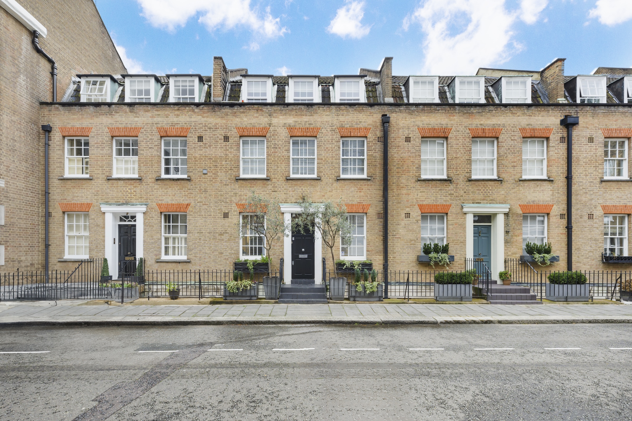 Stunning Five-Floor Belgravia Residence on a Sought-After Street