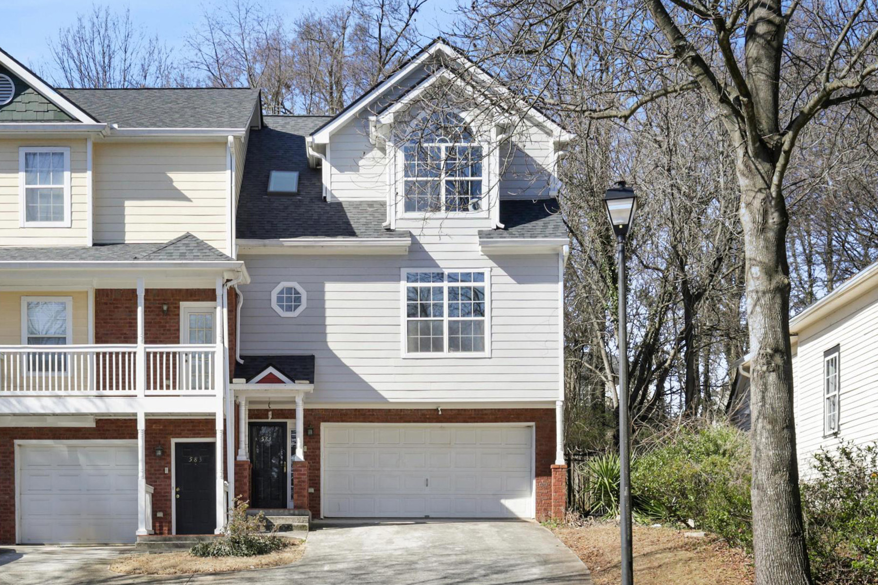 Three Story End Unit Townhome in Convenient Mechanicsville Location