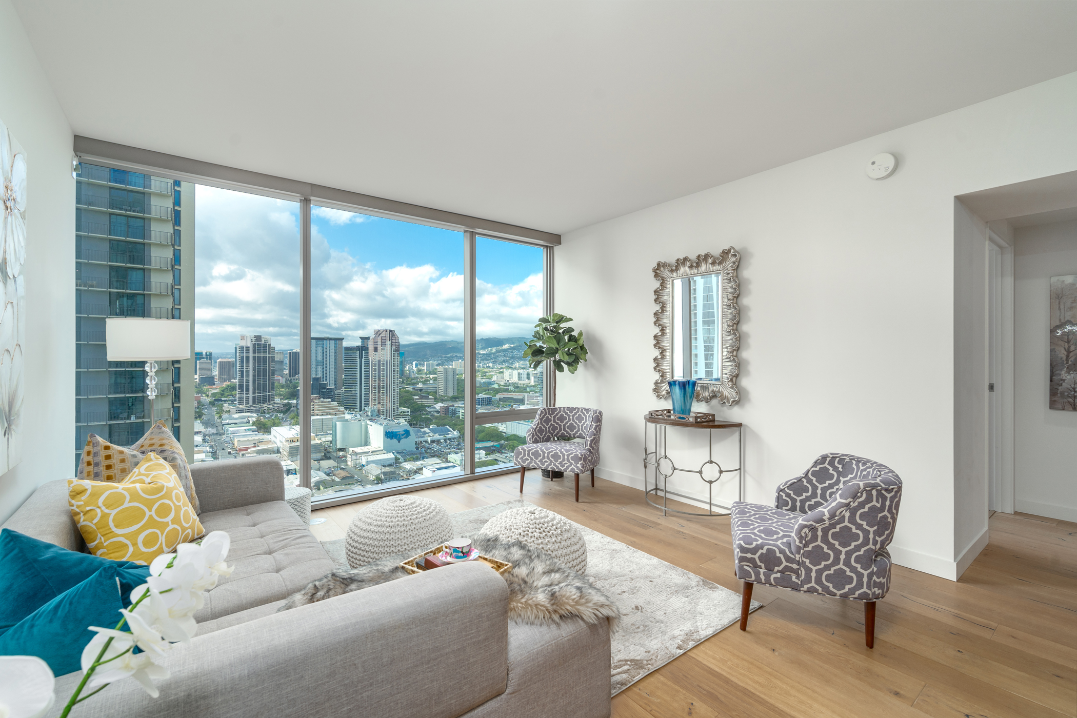 Ae'o, Kakaako, City Views, Ocean Views, Sunset Views 