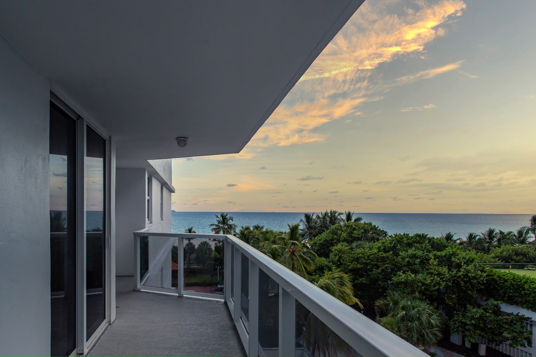 2401 Collins Ave, #703, Miami Beach, FL