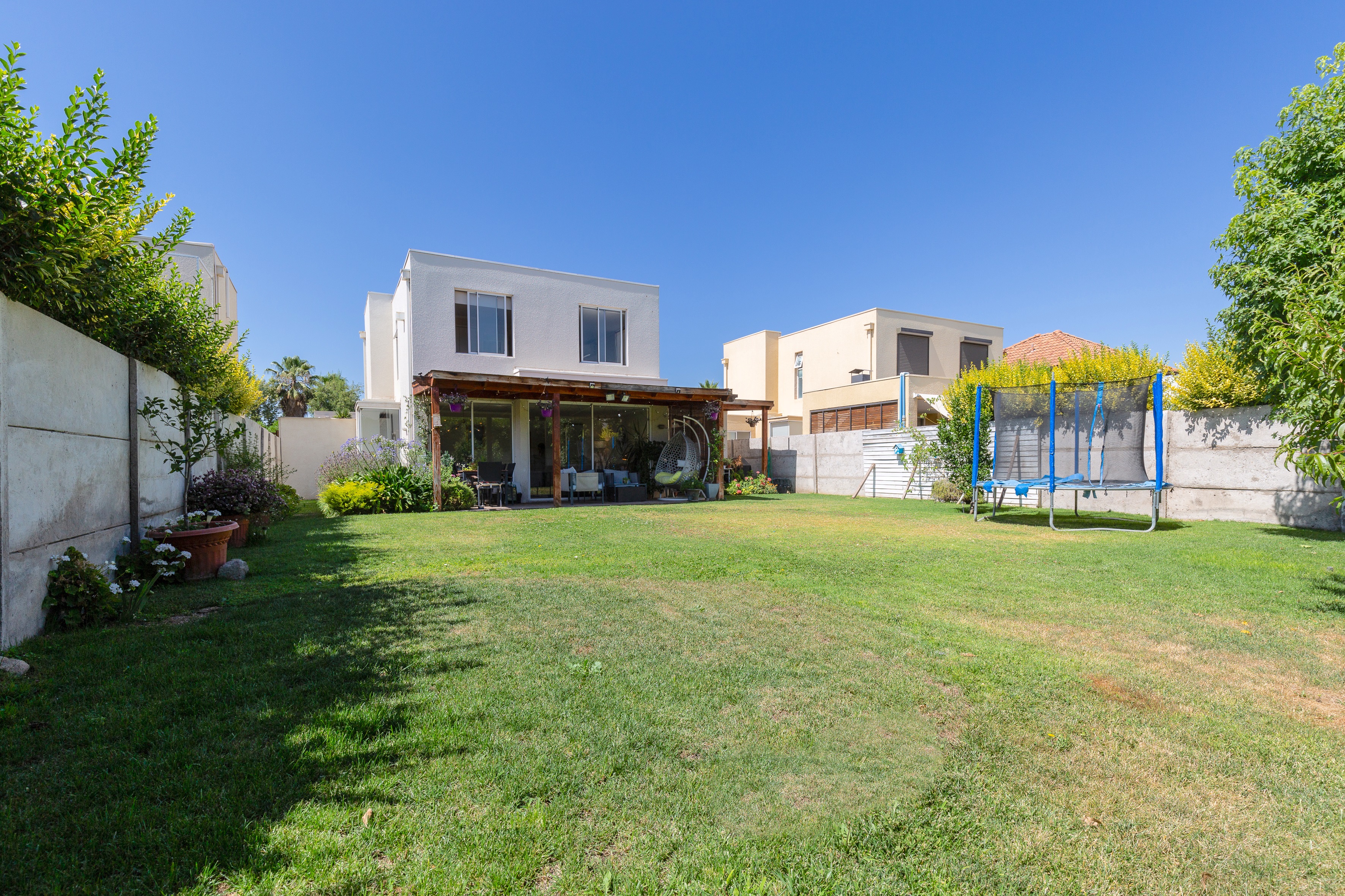 Mediterranean style house in condominium