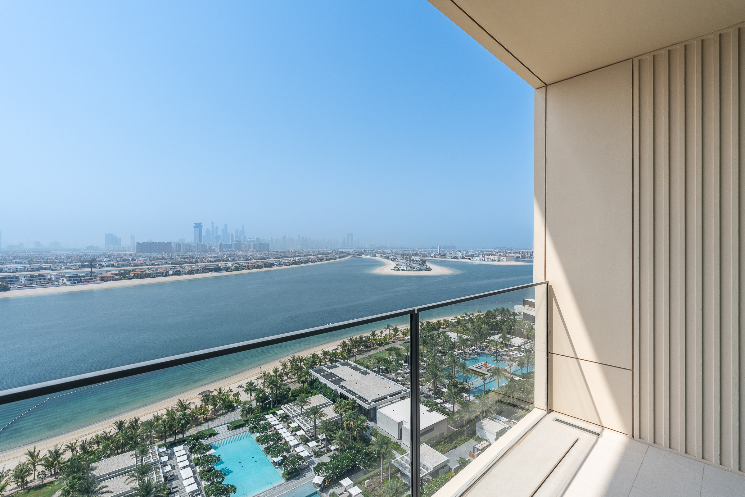 Luxury apartment on Palm Jumeirah