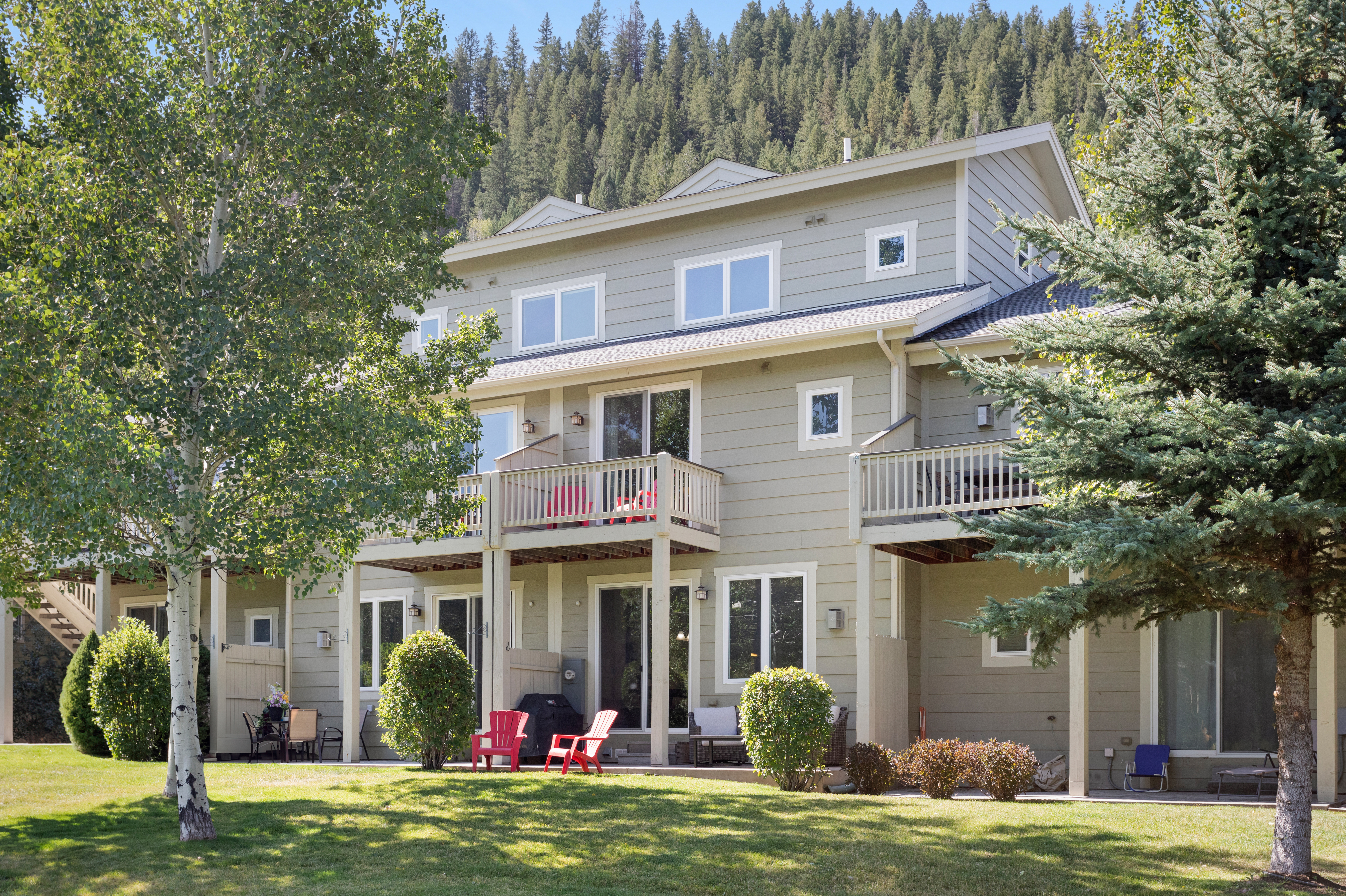 Stunning opportunity to live in EagleVail