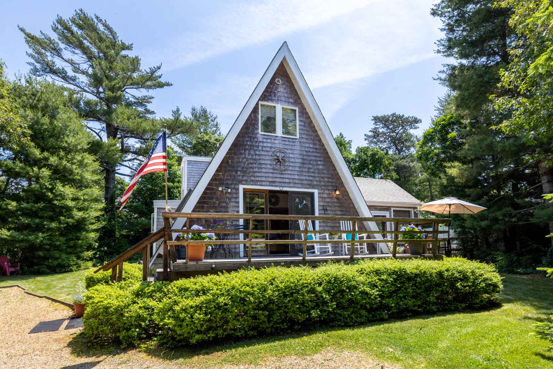 Quaint Cottage in Oak Bluffs