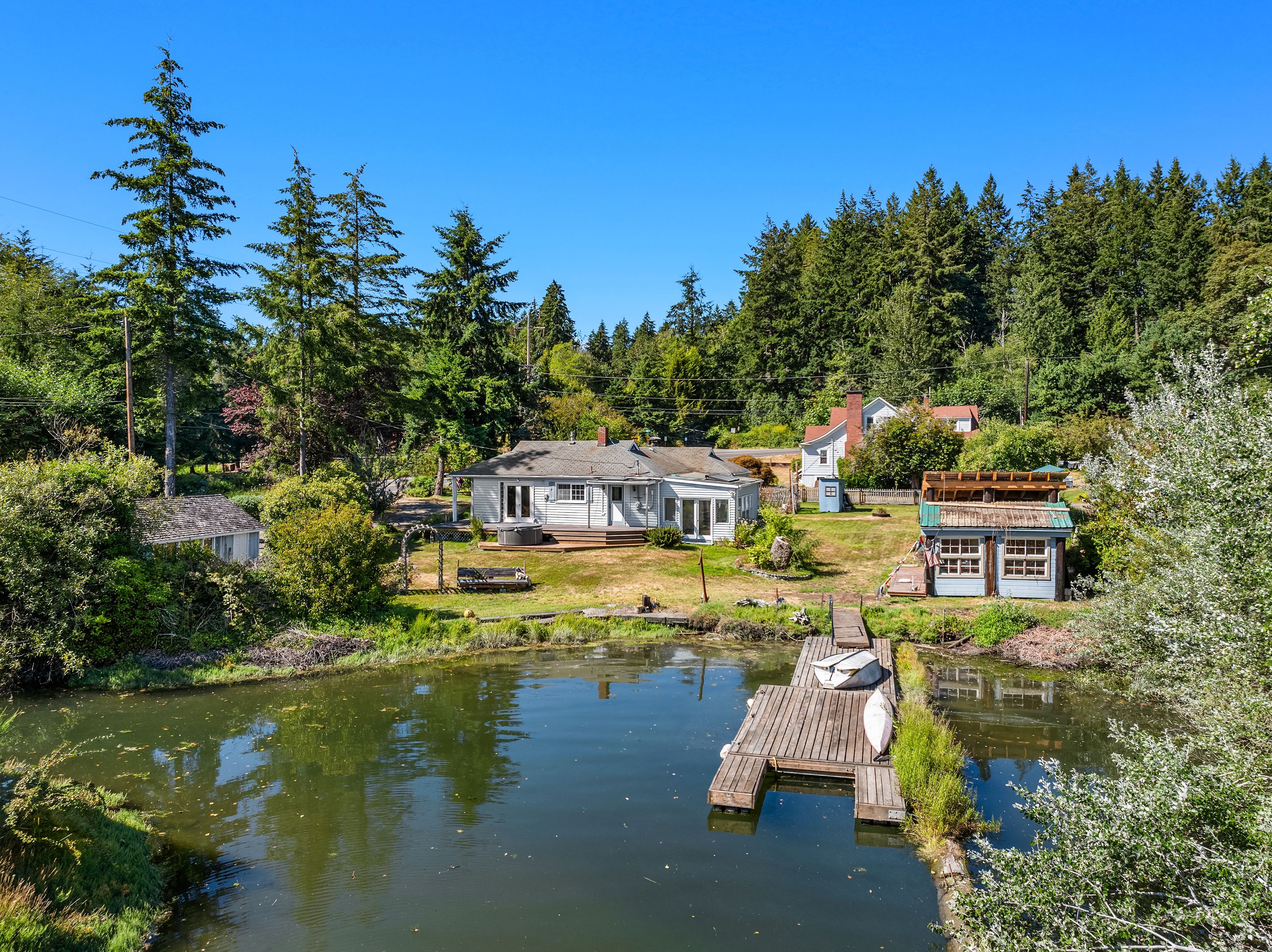 7160 NE Eagle Harbor Dr., Bainbridge Island, WA 98110