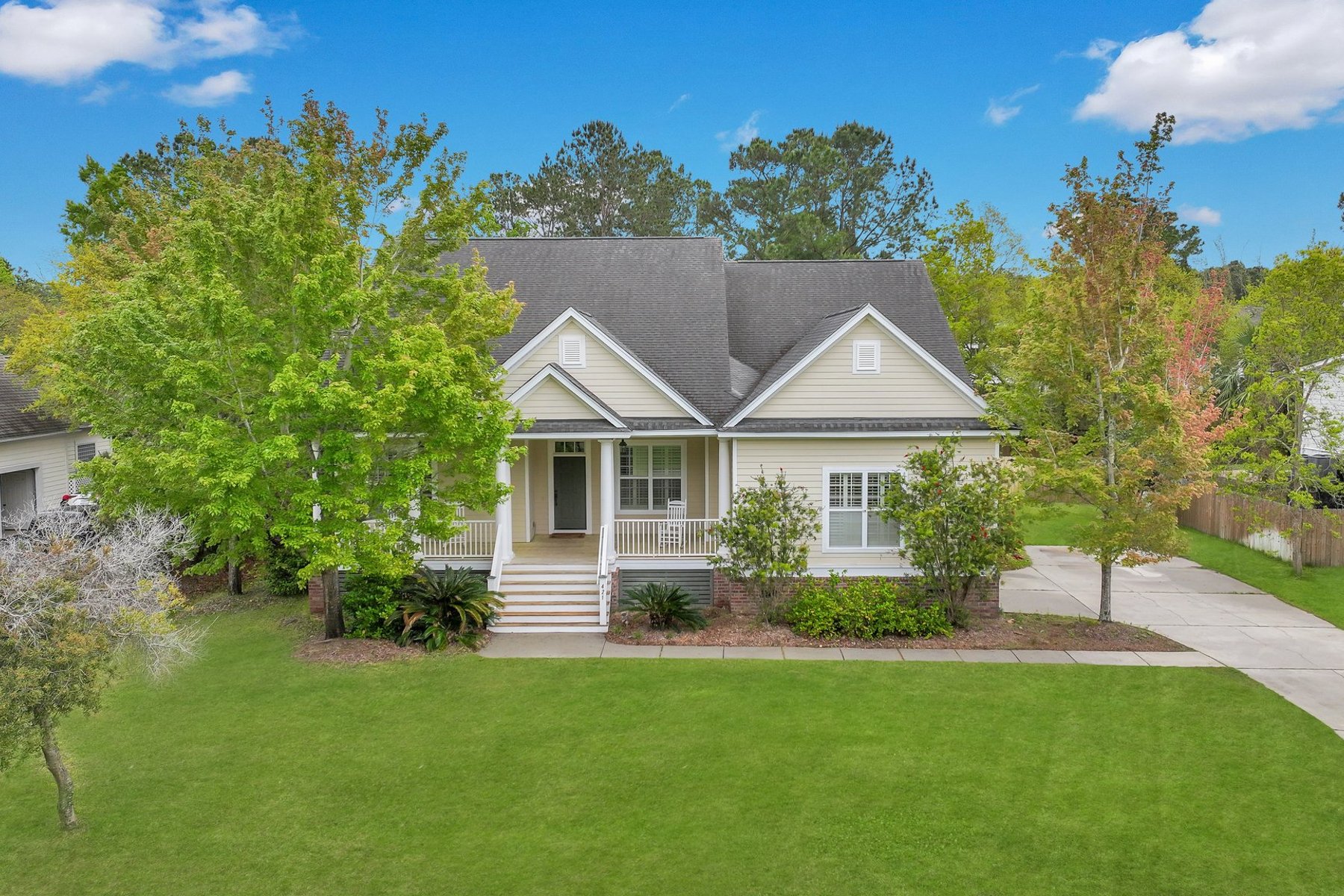 Charming Lowcountry Ranch in Darrell Creek