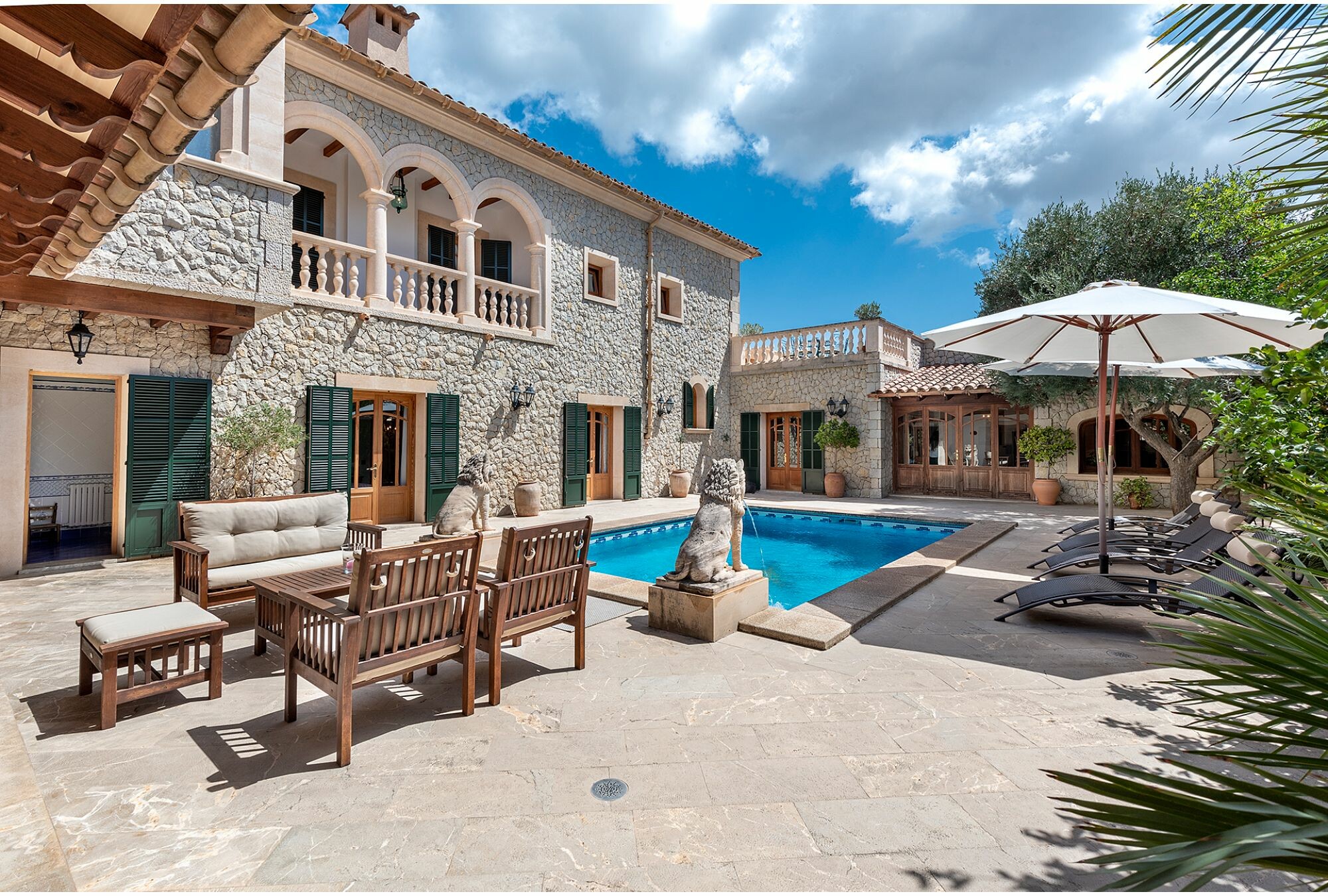 Luxury Med-Style Finca in Capd