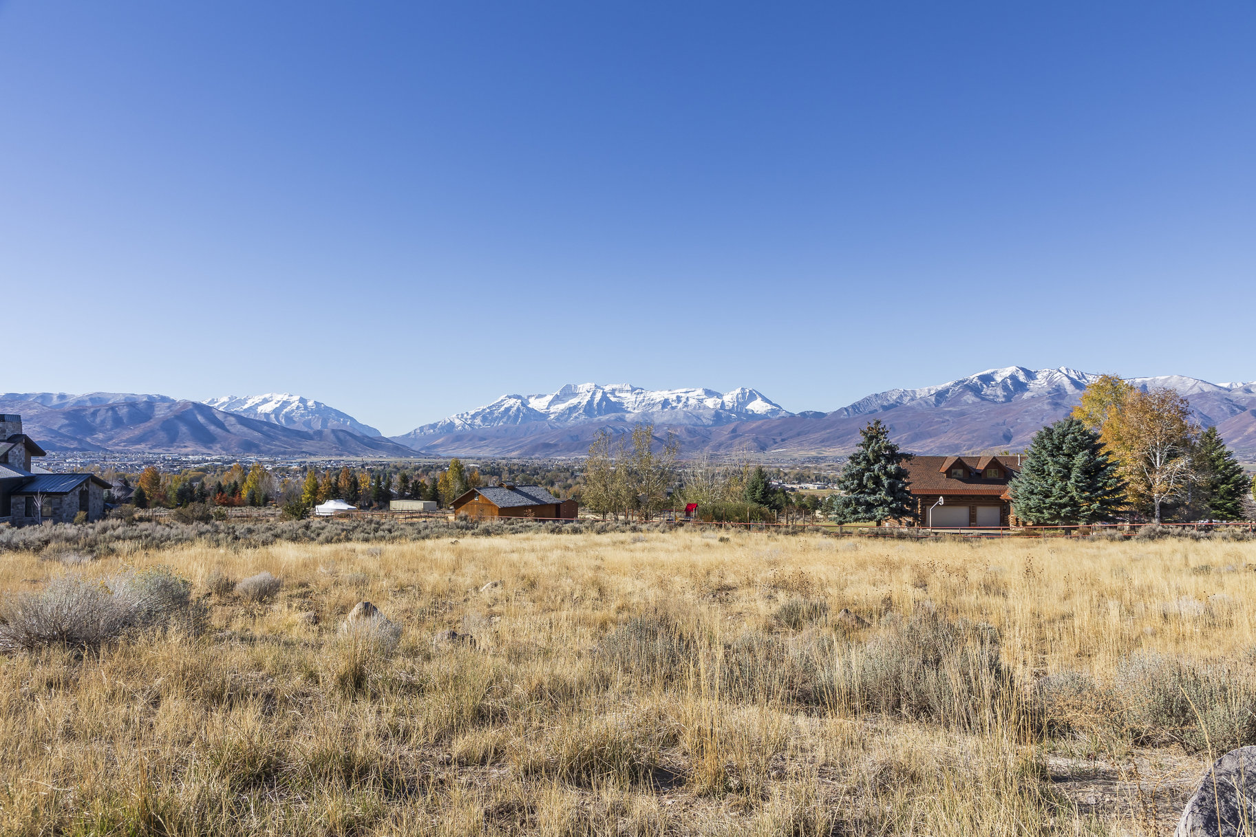 Breathtaking Mountainside Luxury Lot