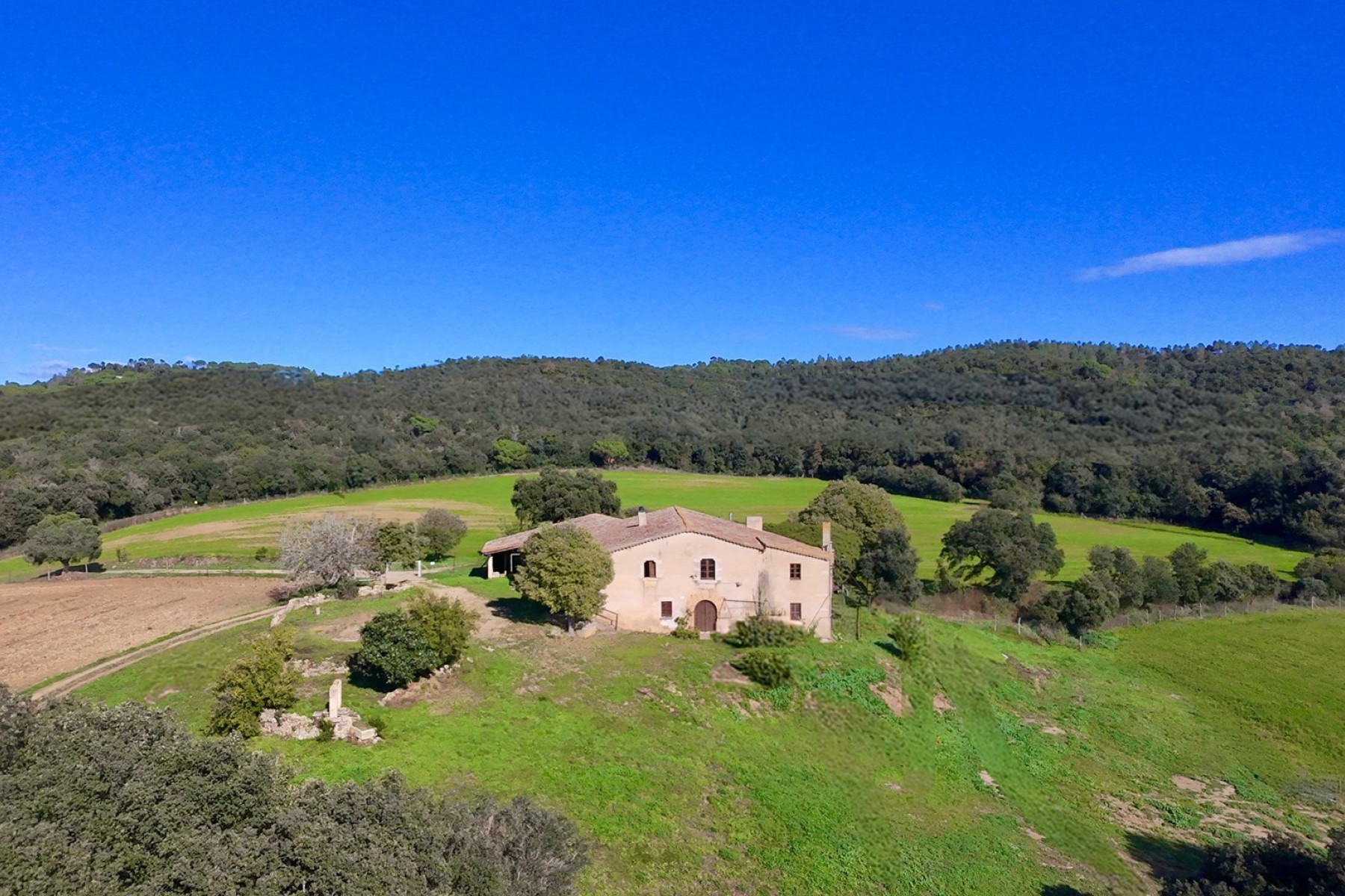 Historic Property for sale in Cassà de la Selva.