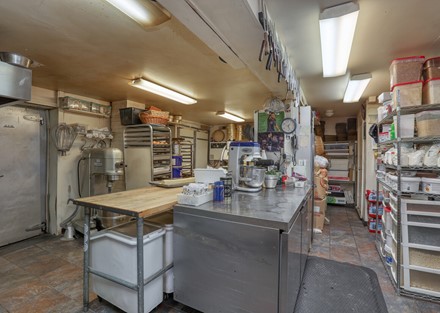 LN-11-retail kitchen