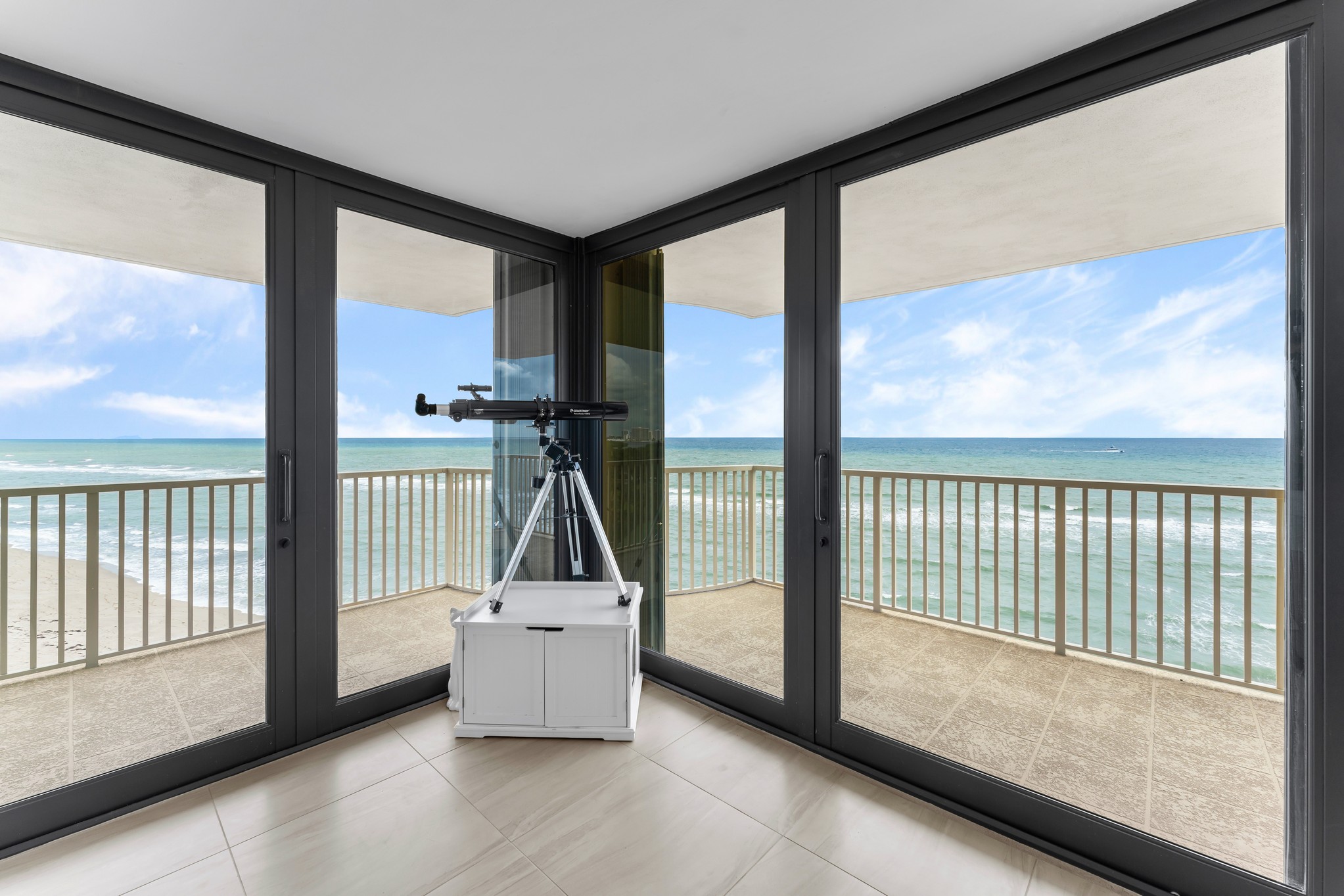 5480 N Ocean Drive,Singer Island, FL, 33404