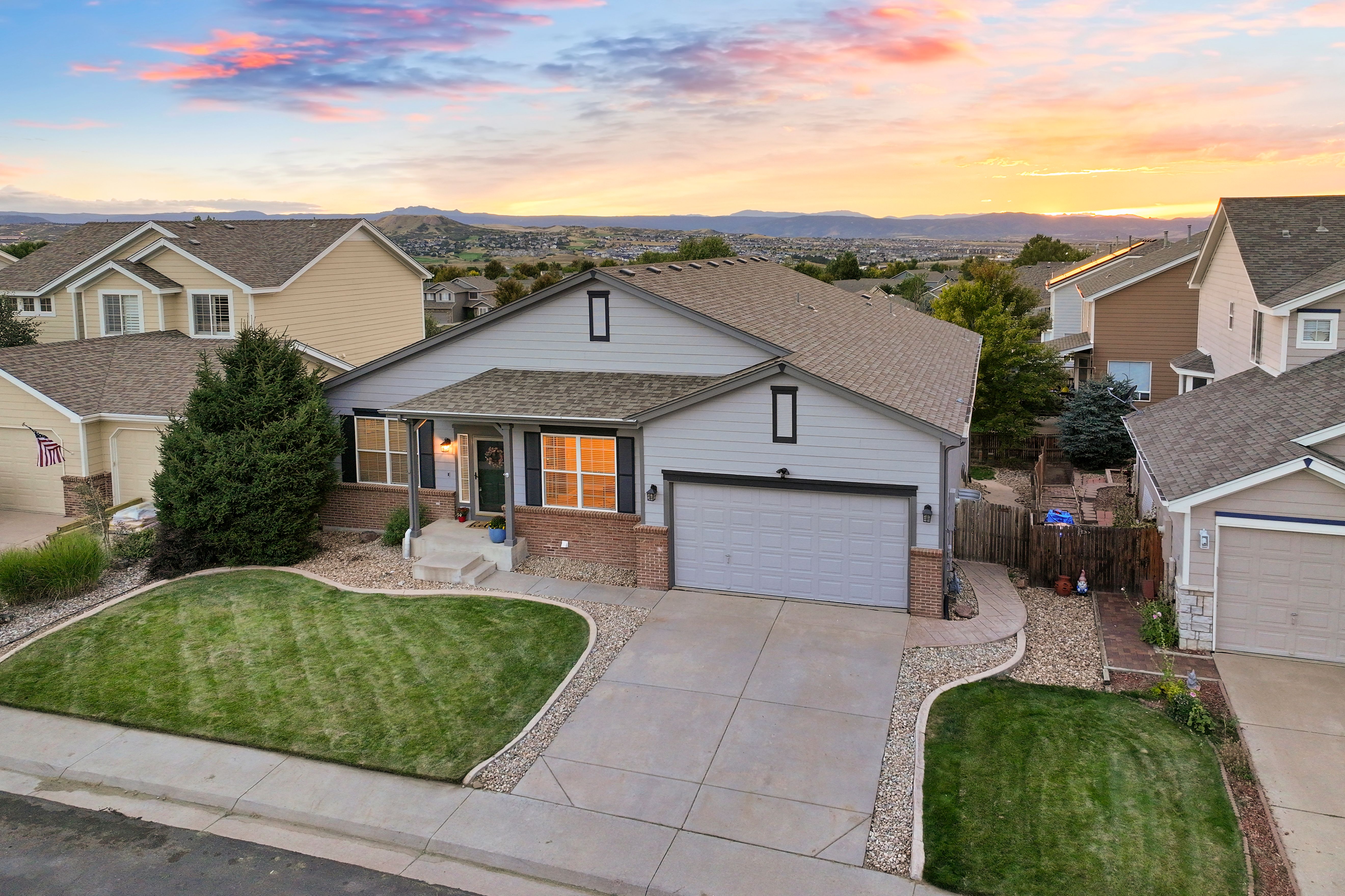 Beautifully maintained ranch-style home in Metzler Ranch