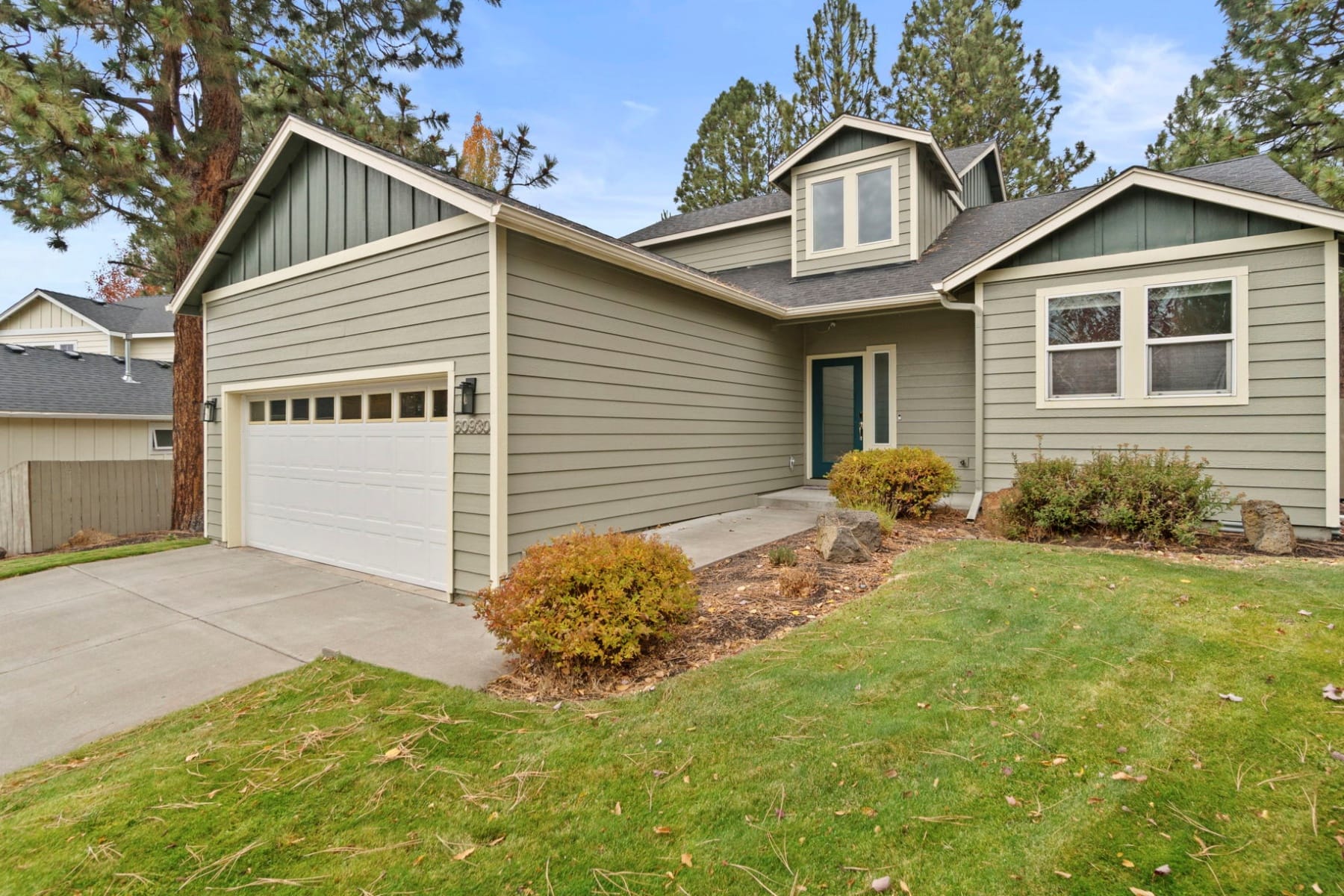 60930 Garrison Drive Bend, OR 97702