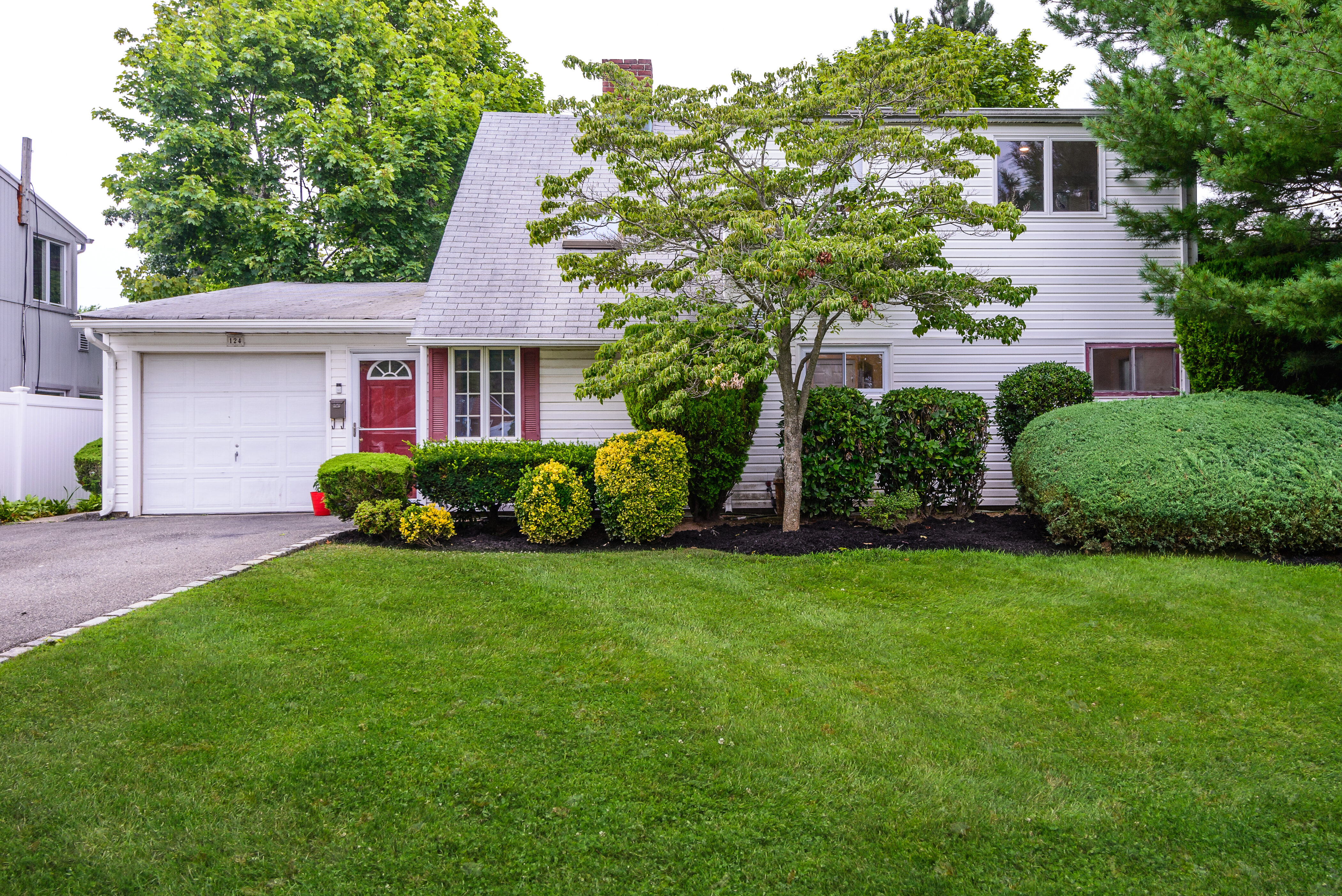 124 Tardy Lane,Wantagh, NY, 11793