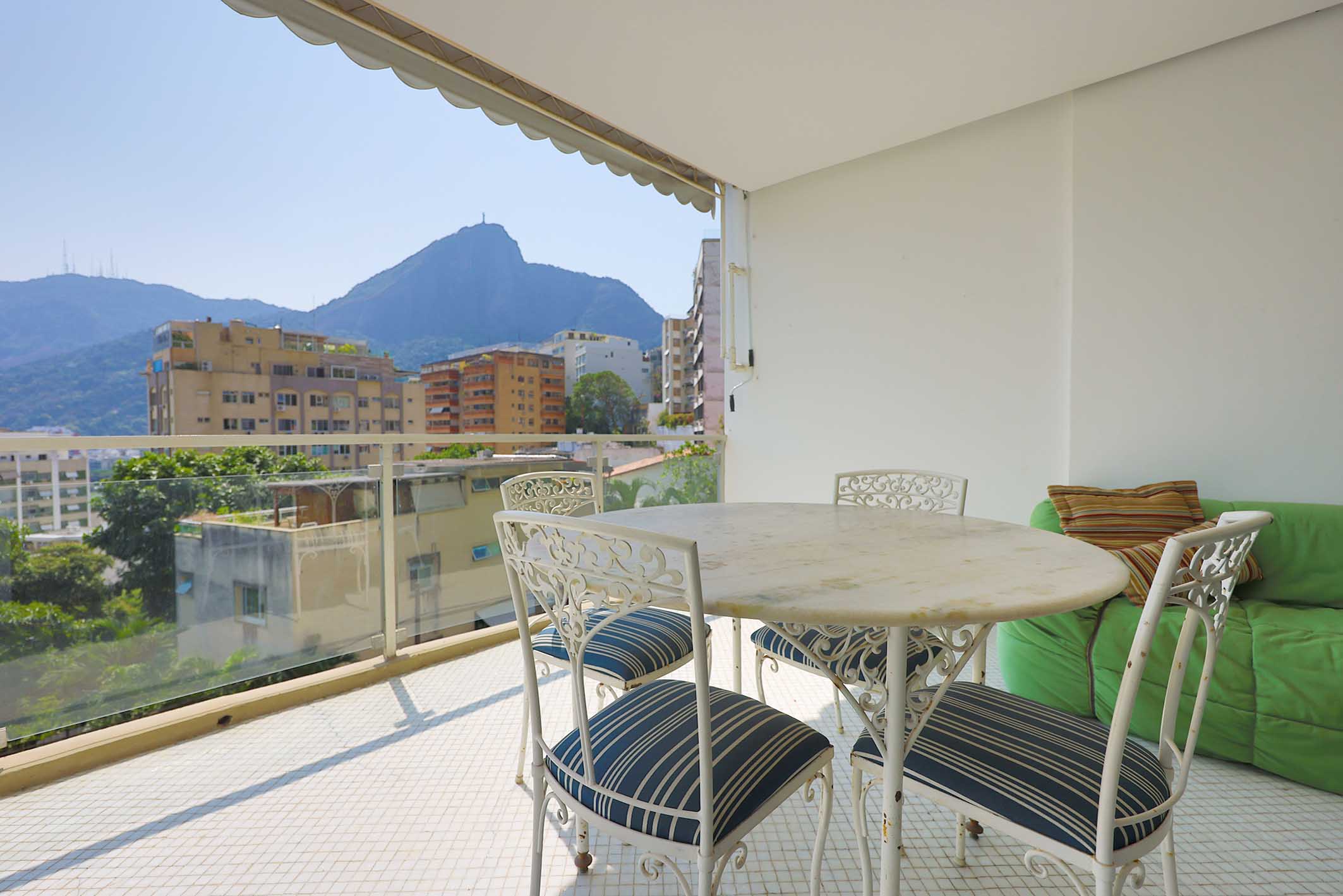 Apartment with views of Lagoa and Christ the Redeemer