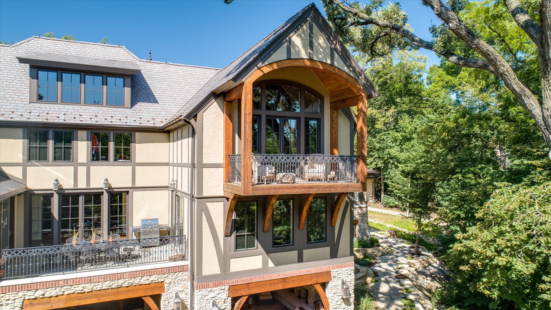 6N691 Il Route 31, St Charles, IL 60175