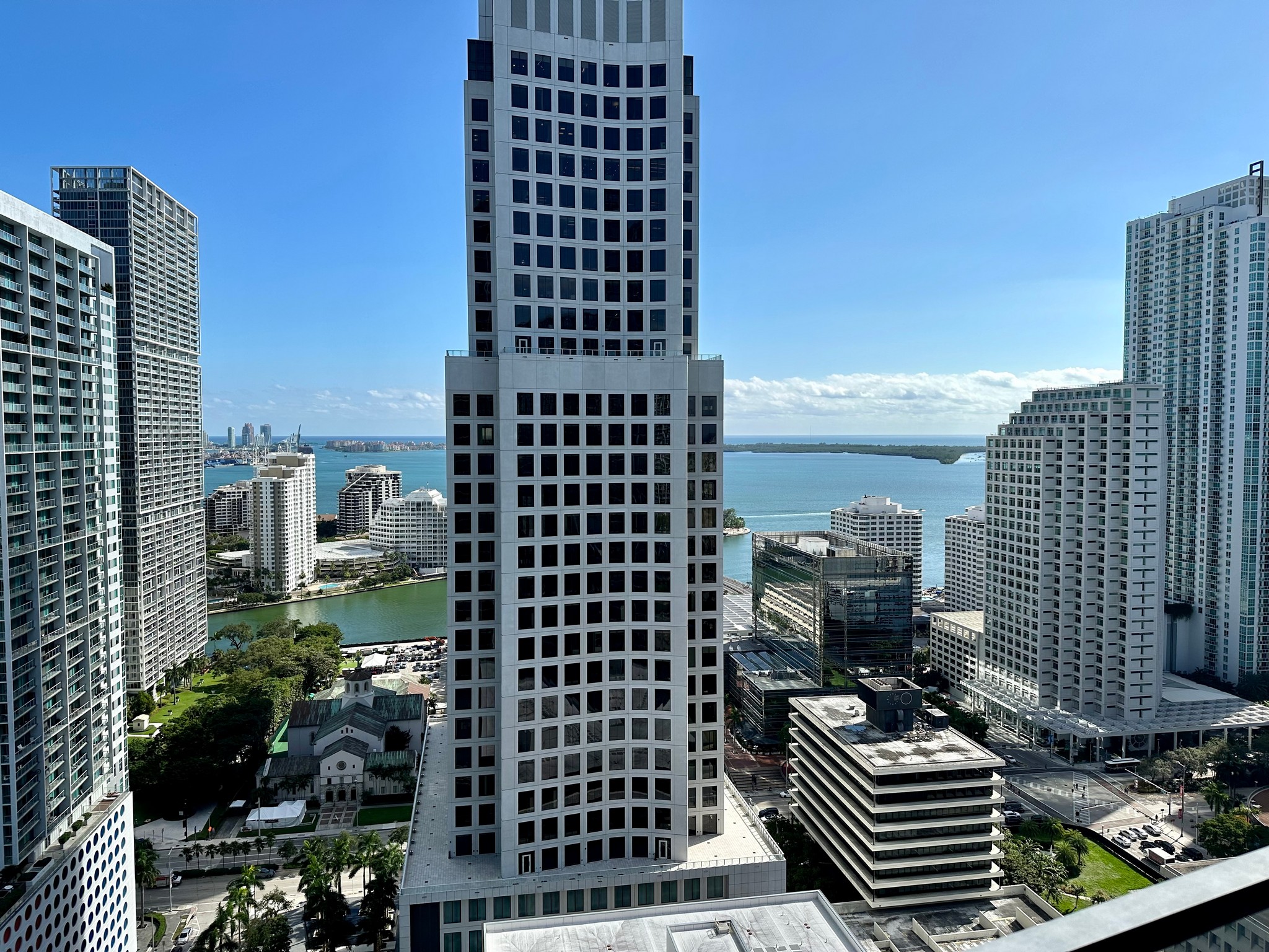 68 SE 6th St, #2707, Miami, FL