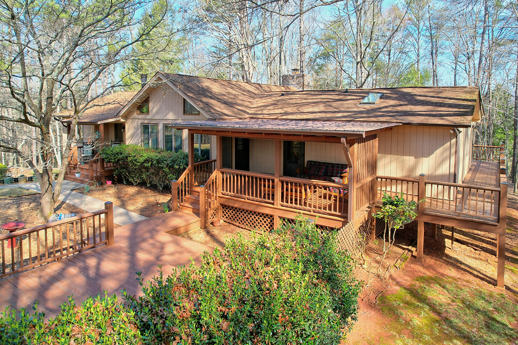 Modern Comfort in the Northeast Georgia Mountains