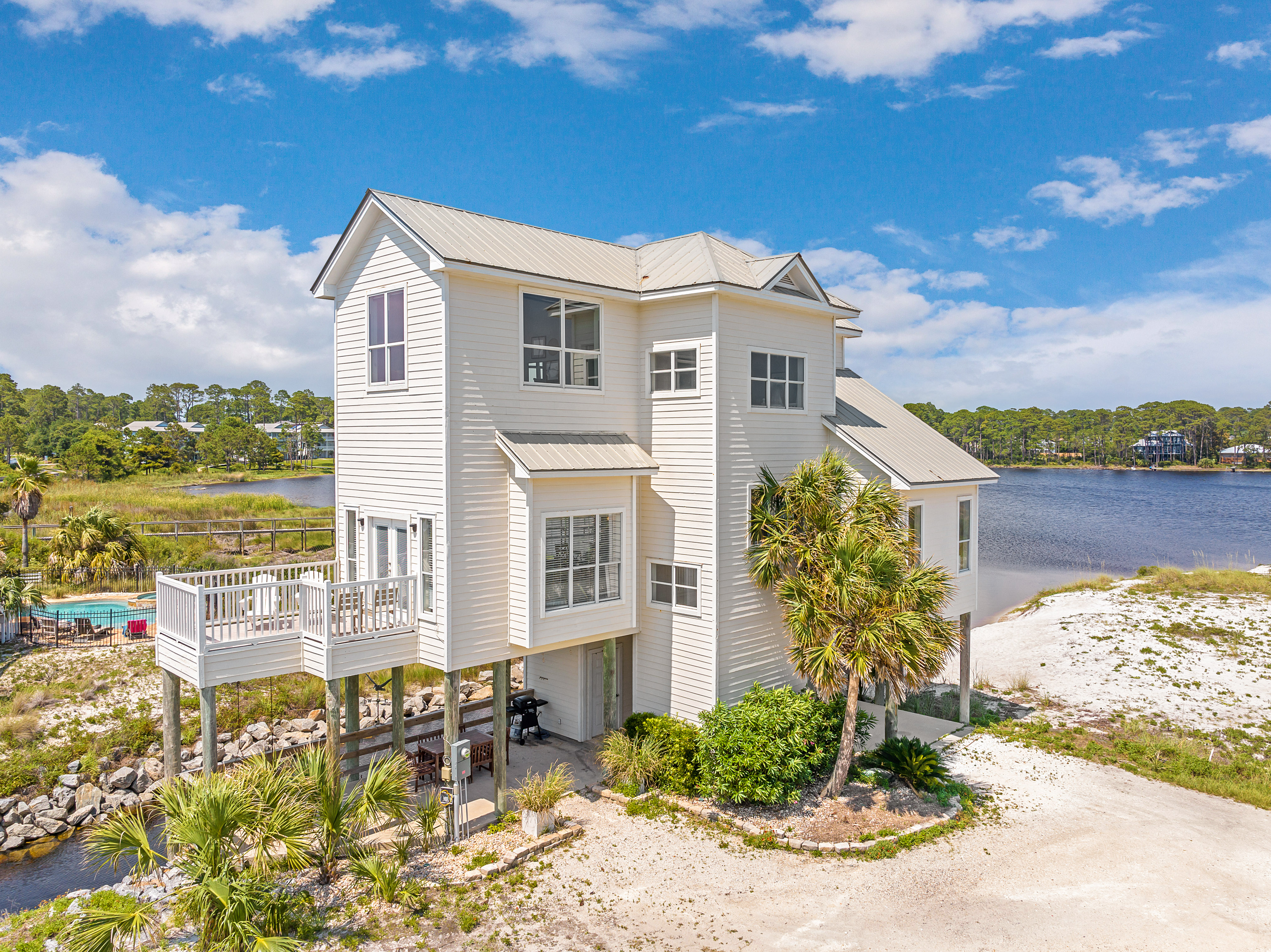 Dune Allen Beach Retreat With Water Views From Every Room