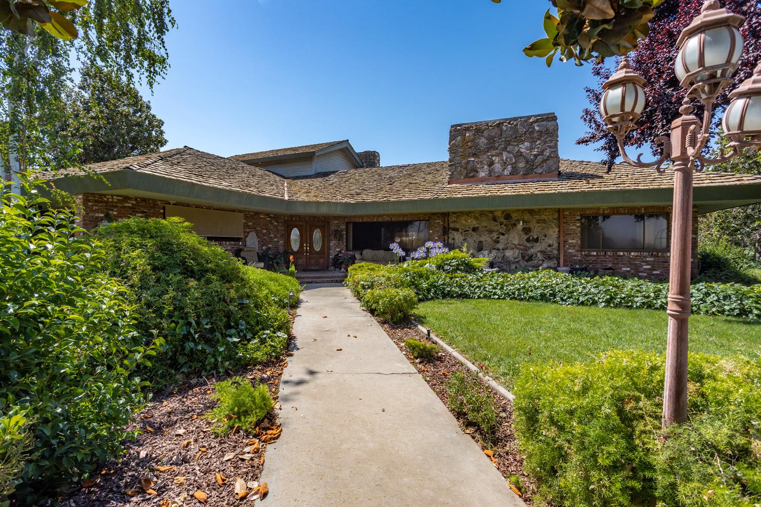 Century 21 Oakdale, CA