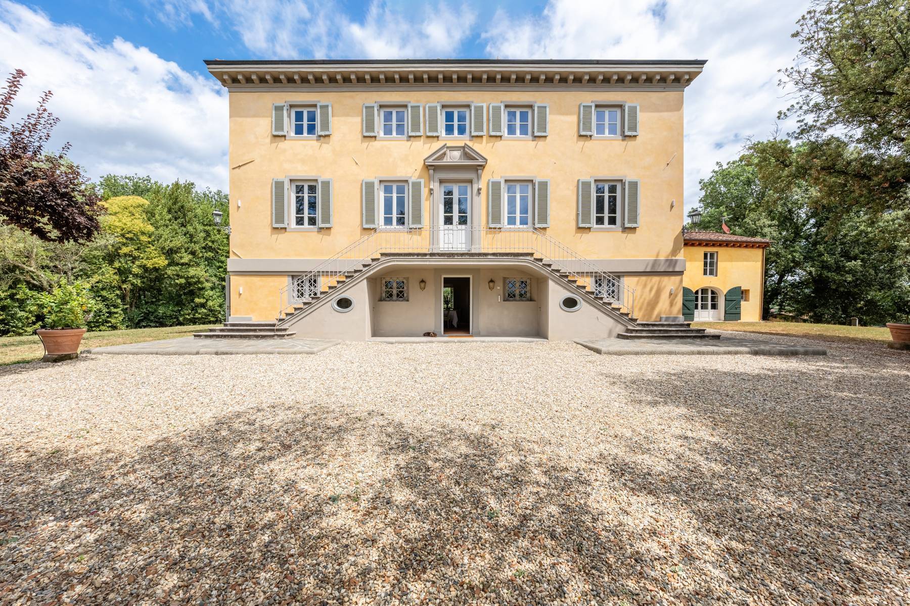 Elegant Villa recently renovated in Gragnano