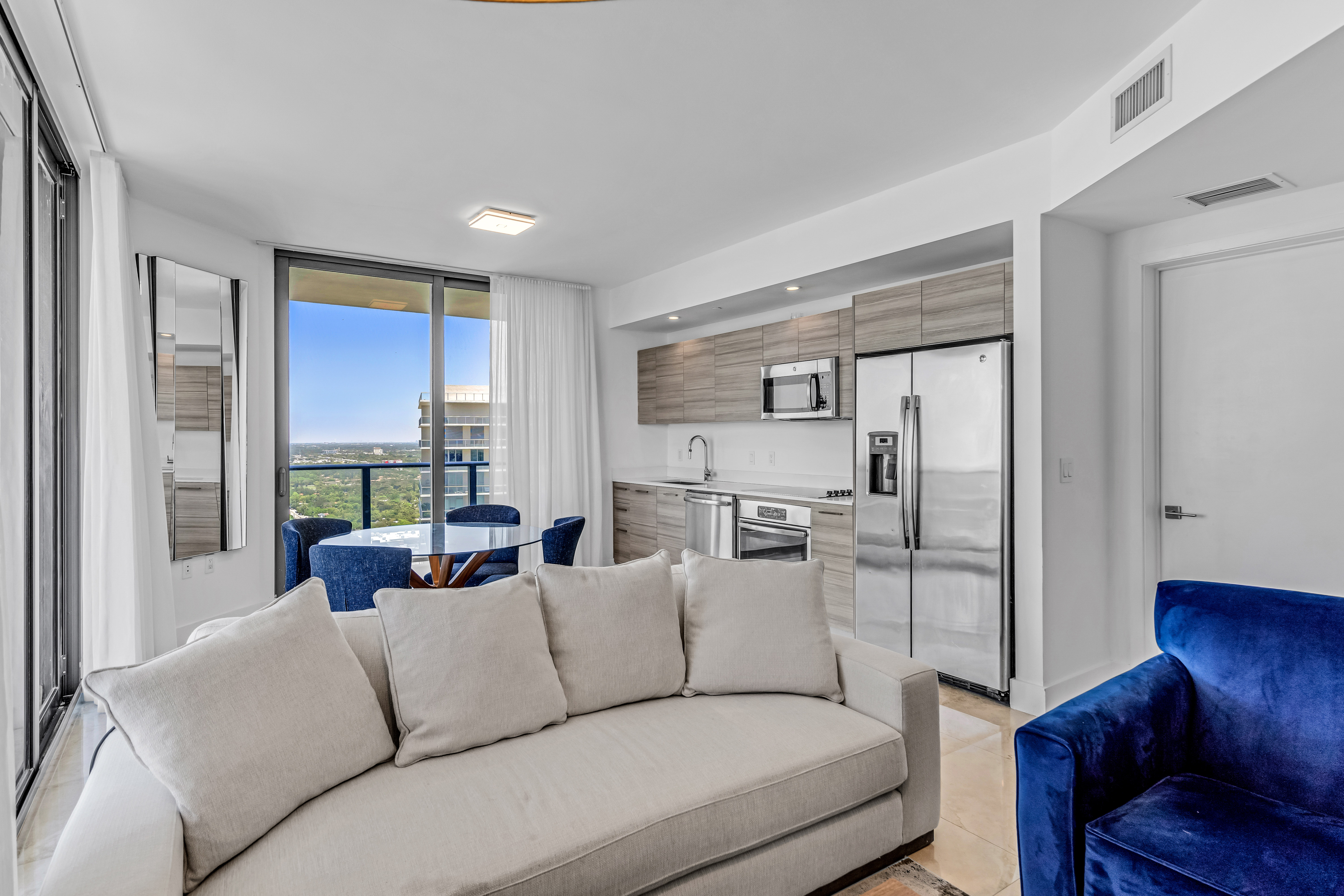 121 Ne 34th St,Miami, FL, 33137 