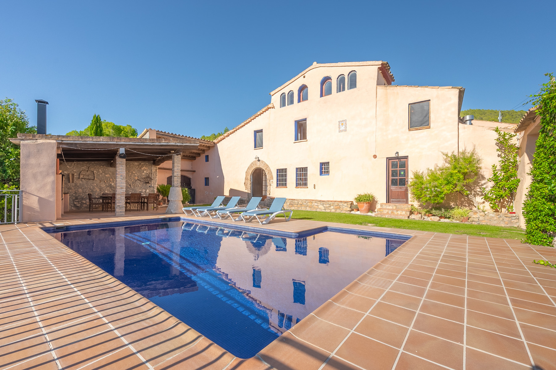 Fantastic farmhouse in Penedes near Barcelona 