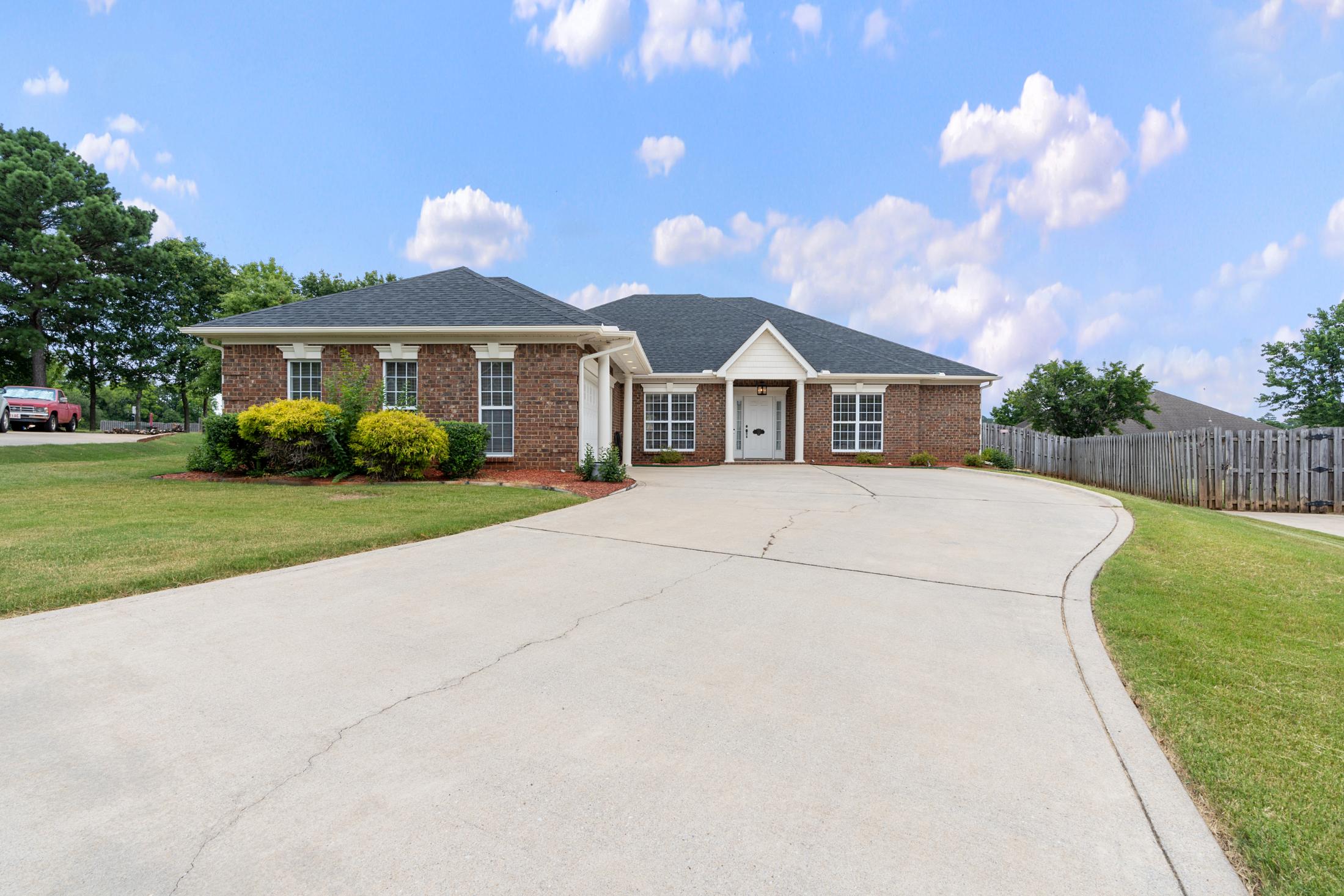 120 Averbeck Court, Madison, AL 35758