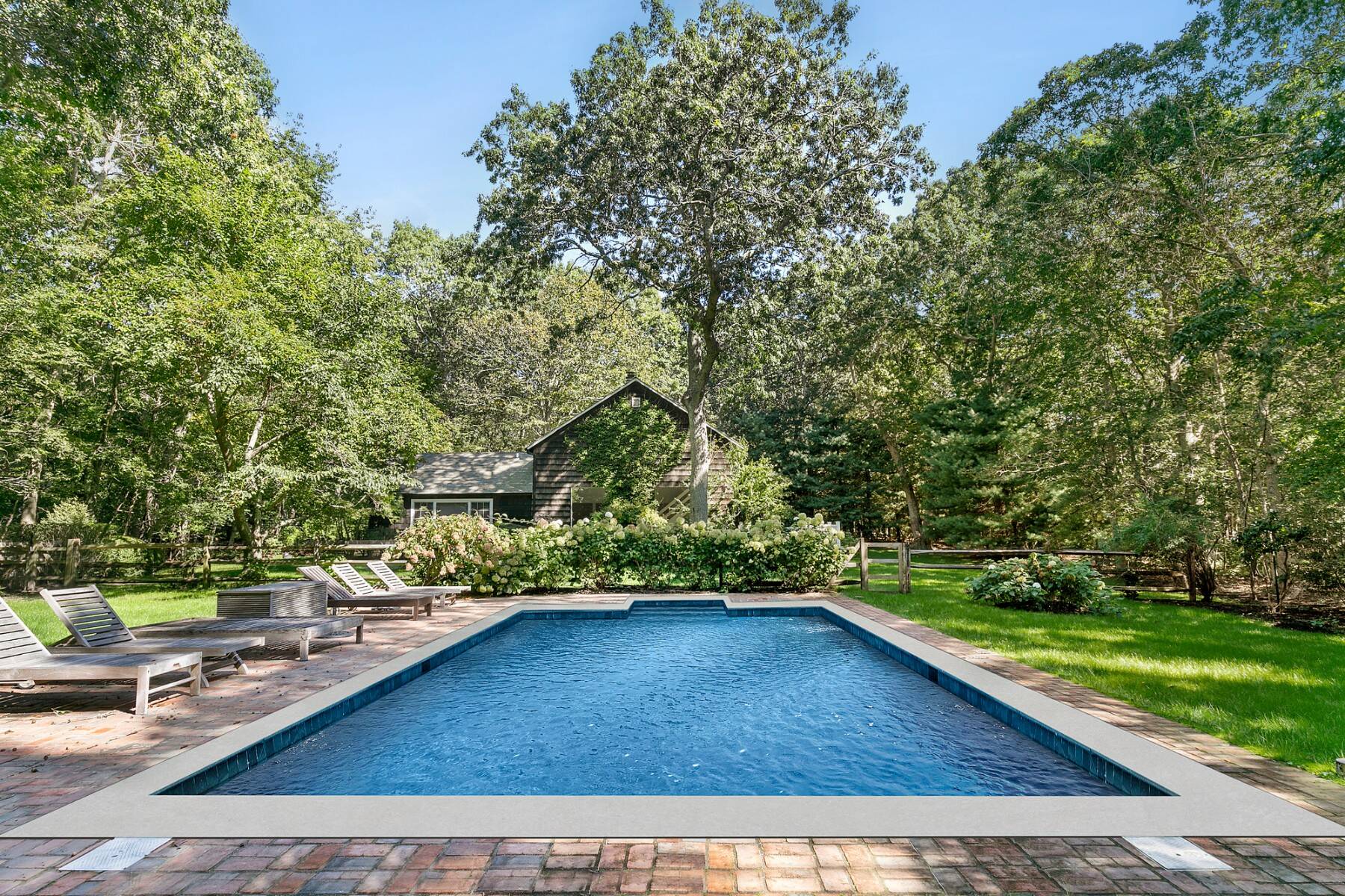 TRANQUIL WATER MILL BARN