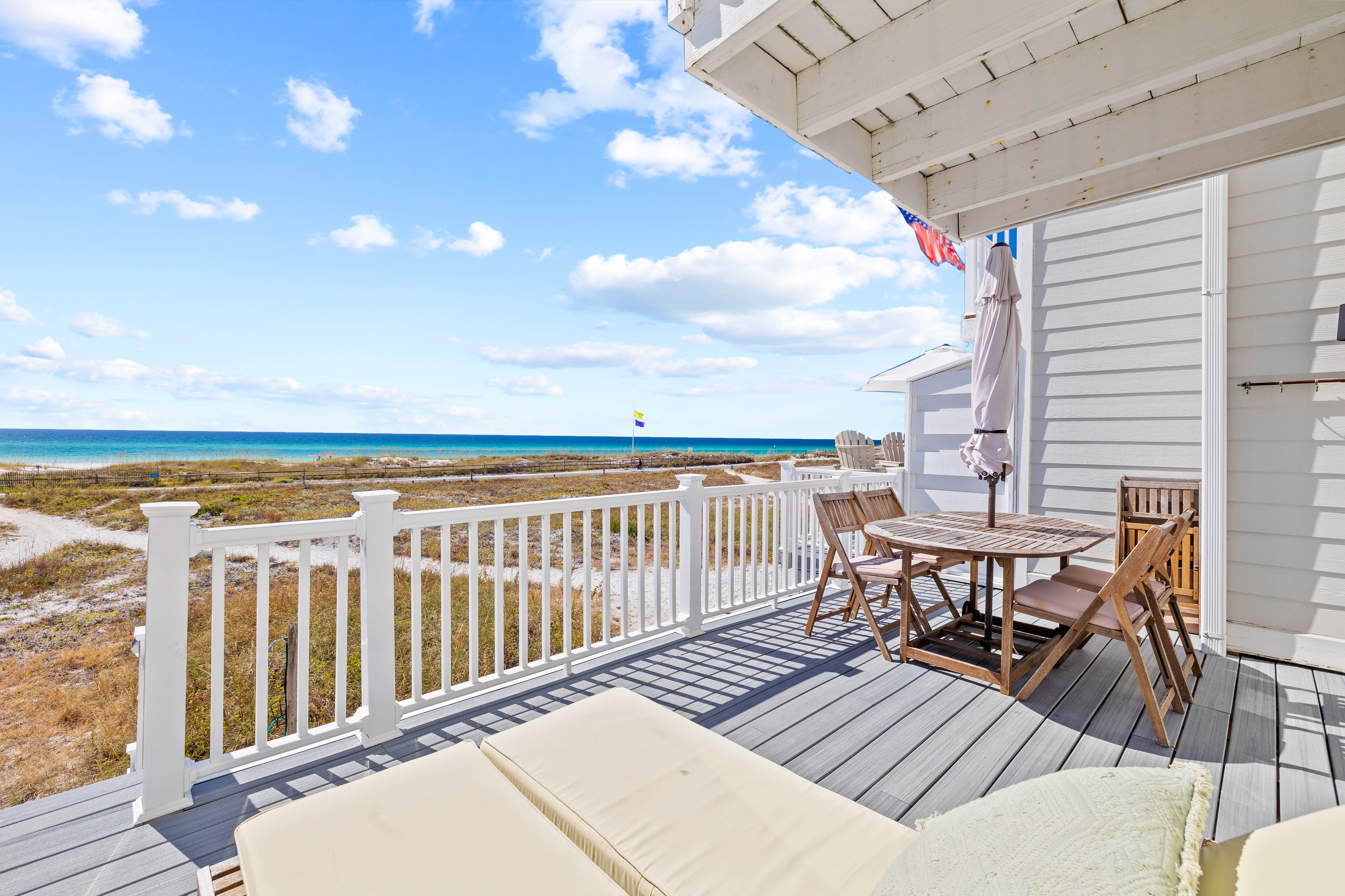 30A Townhouse With Covered Parking And Gulf Views