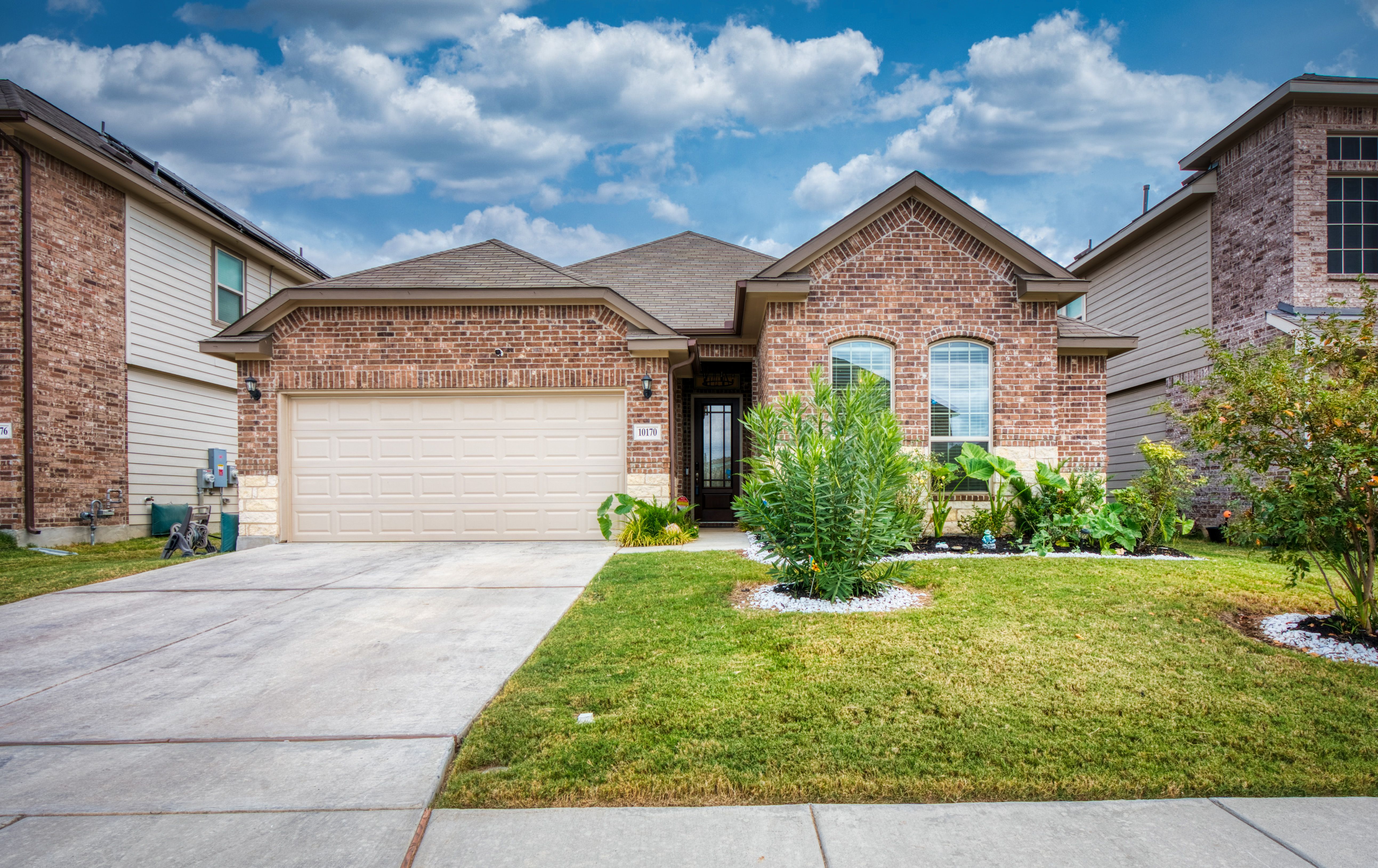 Bussang Road, Schertz, TX 78154