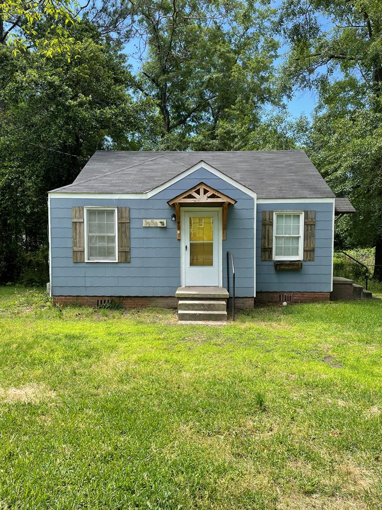 Linden Cir, Columbus, GA 31907