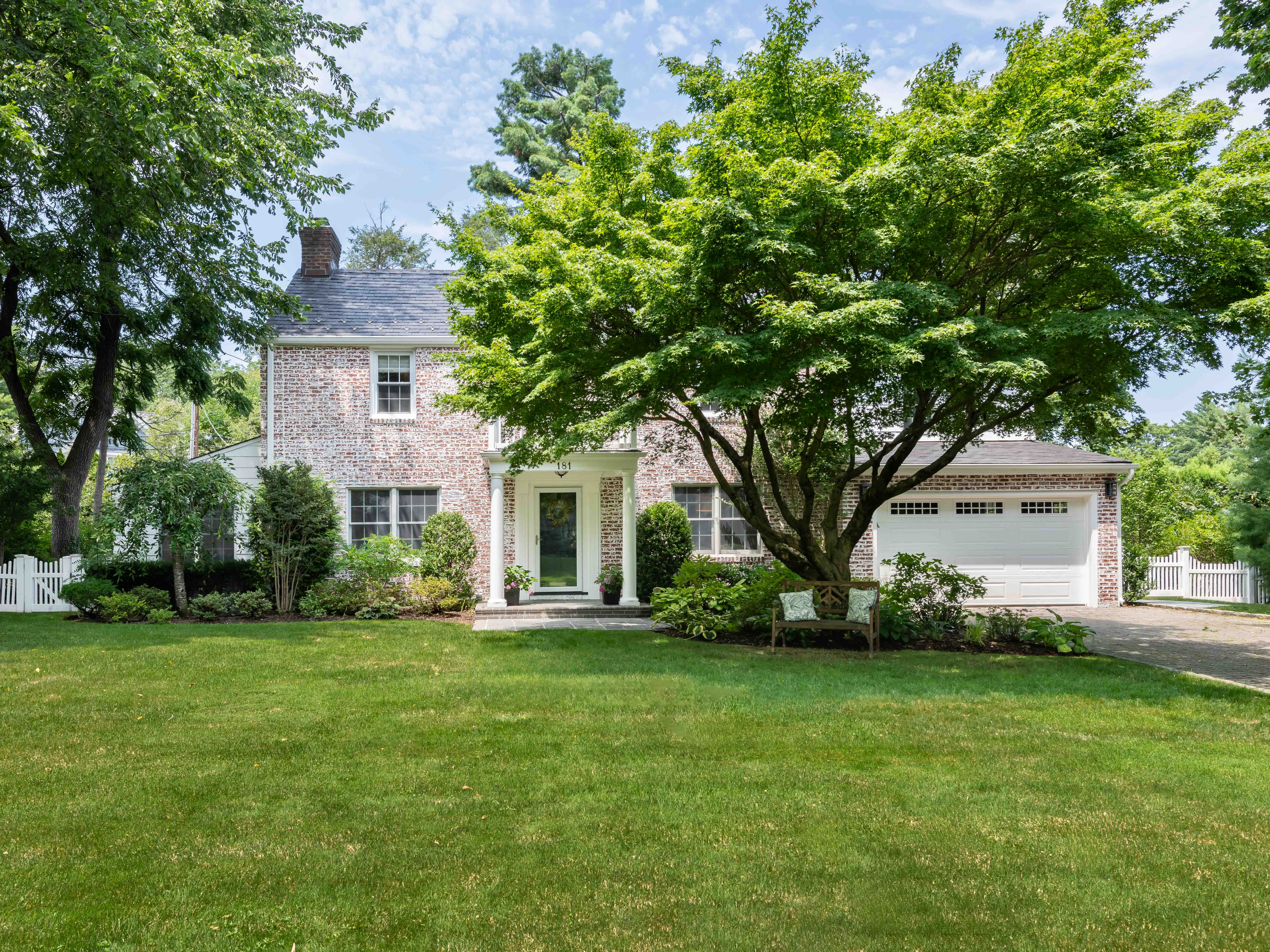 181 Dogwood Lane,Manhasset, NY, 11030