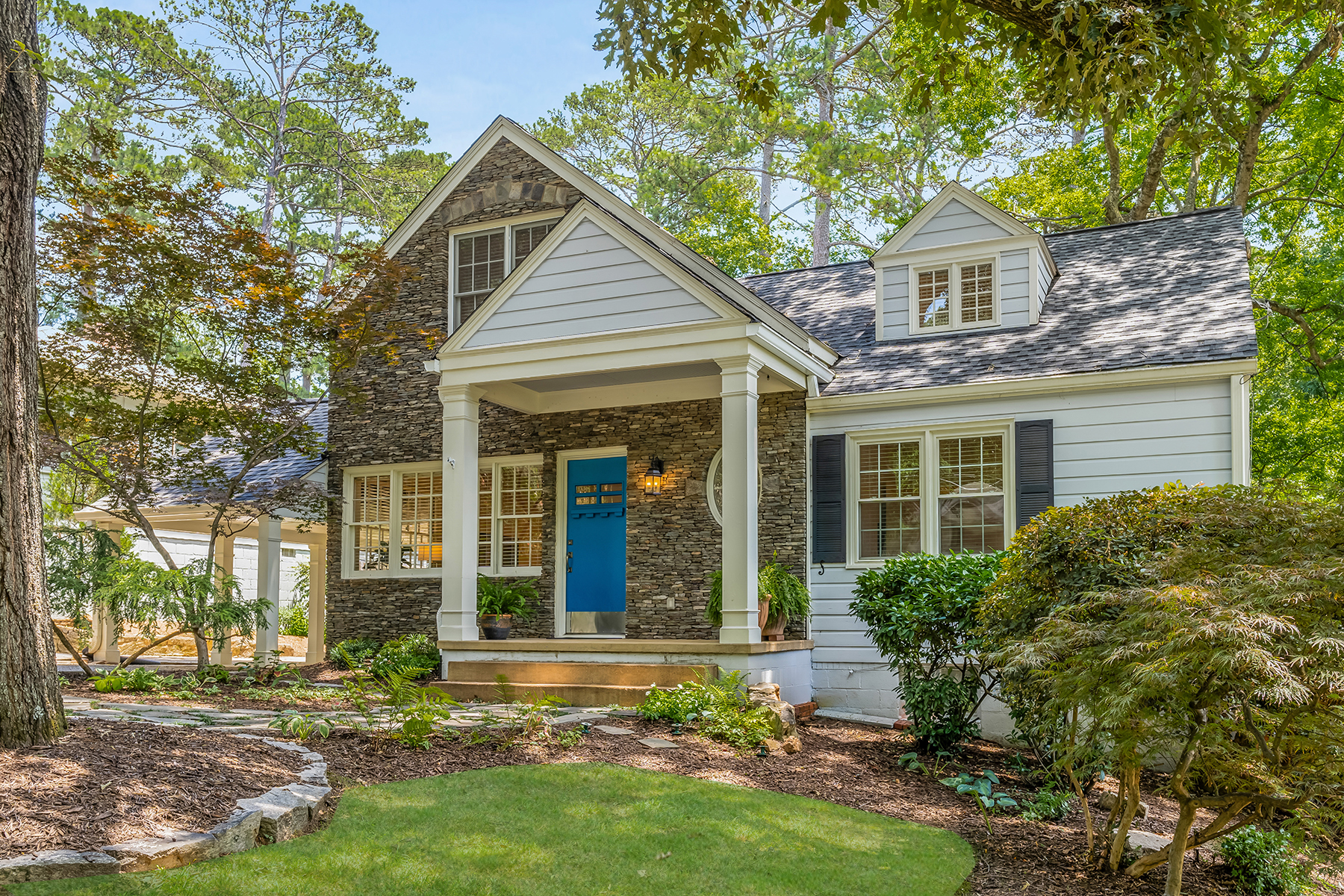 Charming Bungalow on Beautiful Lot on Quiet Street in Piedmont Heights